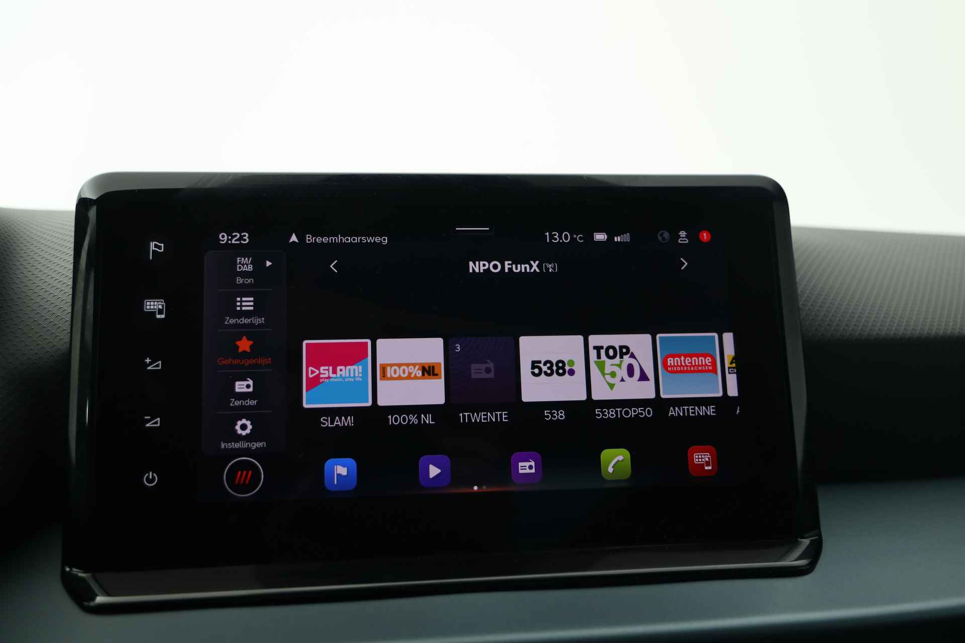 SEAT Arona 1.0 TSI Xperience | Navi | Cruise | Apple CarPlay | DAB | Stoelverw. - 16/31