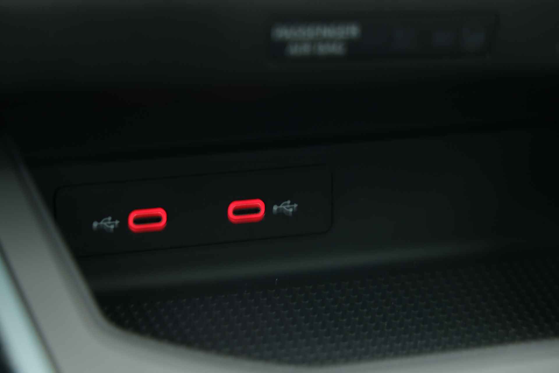 SEAT Arona 1.0 TSI Xperience | Navi | Cruise | Apple CarPlay | DAB | Stoelverw. - 21/31