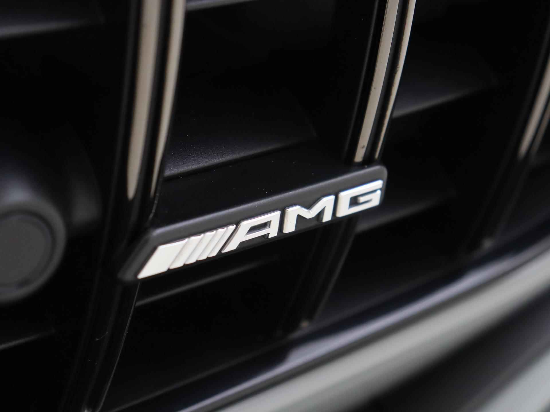 Mercedes-Benz SL 43 AMG Roadster / V8 Styling/ 21 inch/ Achterasbesturing/ DISTRONIC/ Stoelverwarming- & Ventilatie/ Night 1+2 - 5/45
