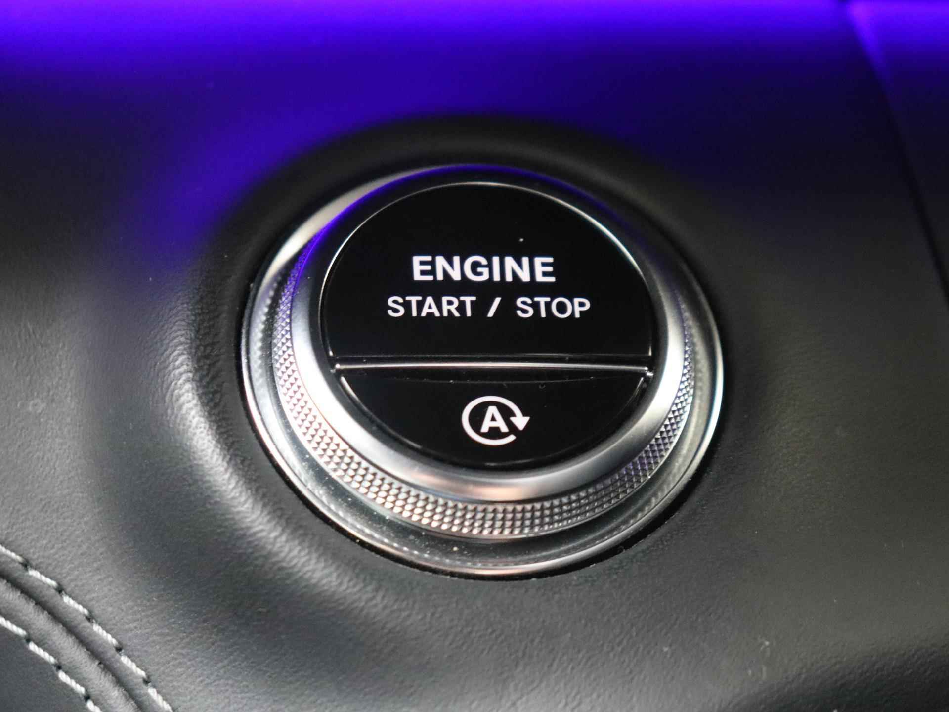 Mercedes-Benz SL 43 AMG Roadster / V8 Styling/ 21 inch/ Achterasbesturing/ DISTRONIC/ Stoelverwarming- & Ventilatie/ Night 1+2 - 33/45