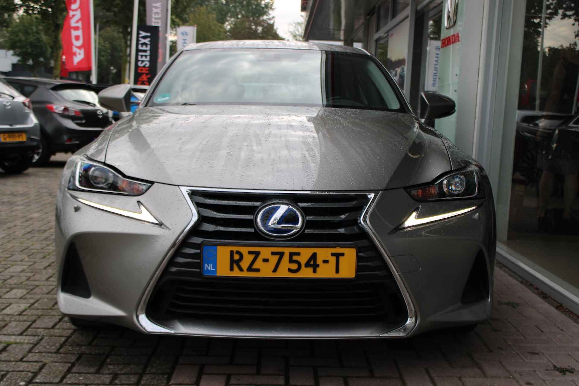 Lexus Is 300h Hybrid 223pk CVT Business Line - 8/47