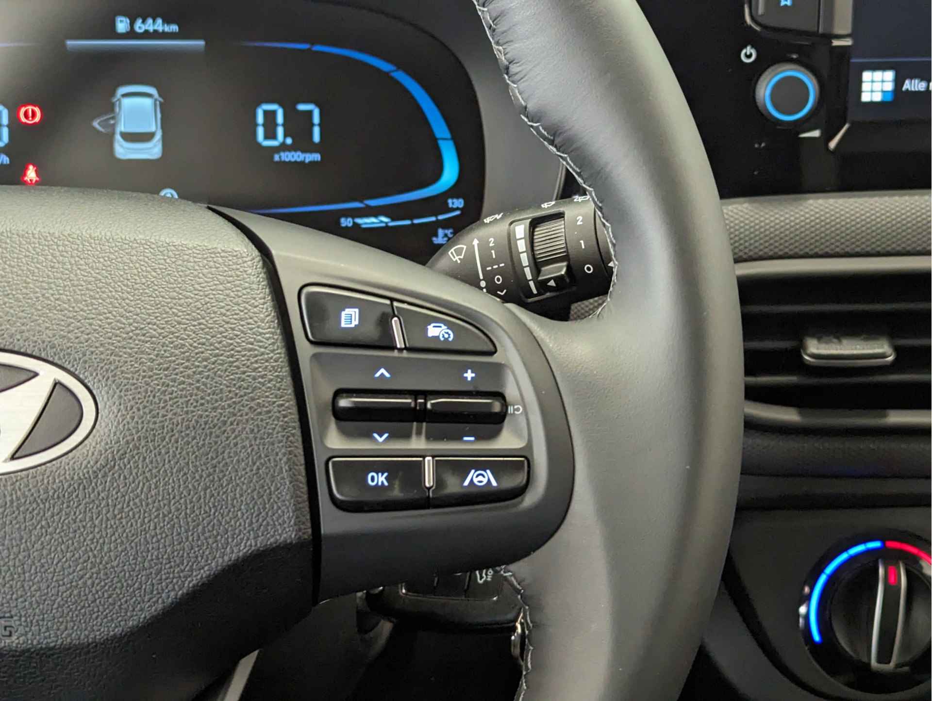 Hyundai i10 1.0 Comfort APPLE / ANDROID NAVIGATIE | AIRCO | BESCHIKBAAR VANAF 04-07-2024 - 25/42