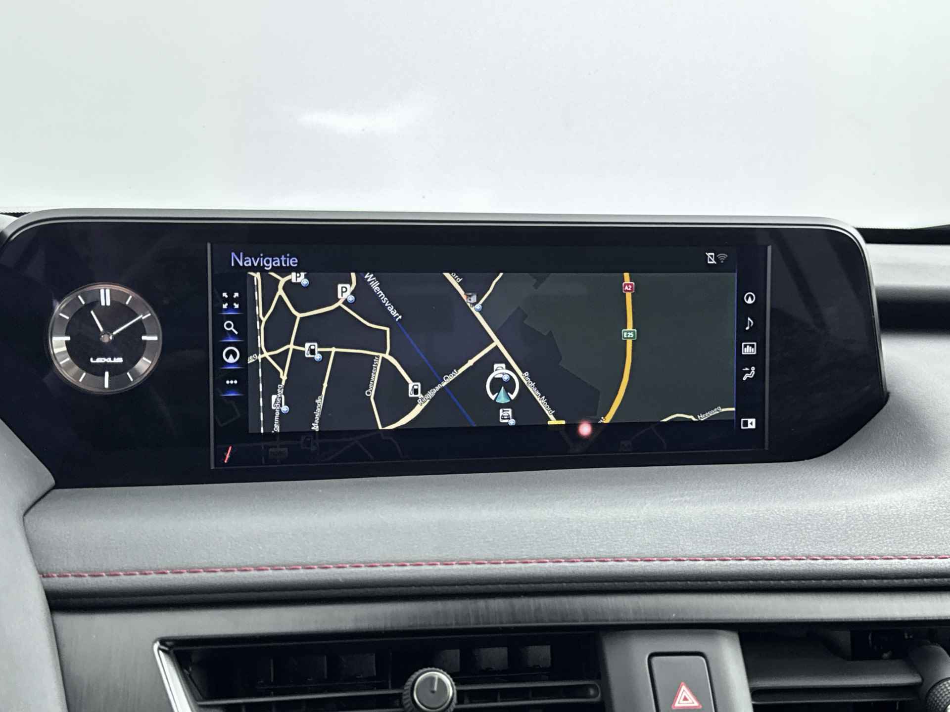 Lexus UX 250h AWD F Sport Premium Limited | Leer | Premium Navigatie | Head-up Display | - 8/41