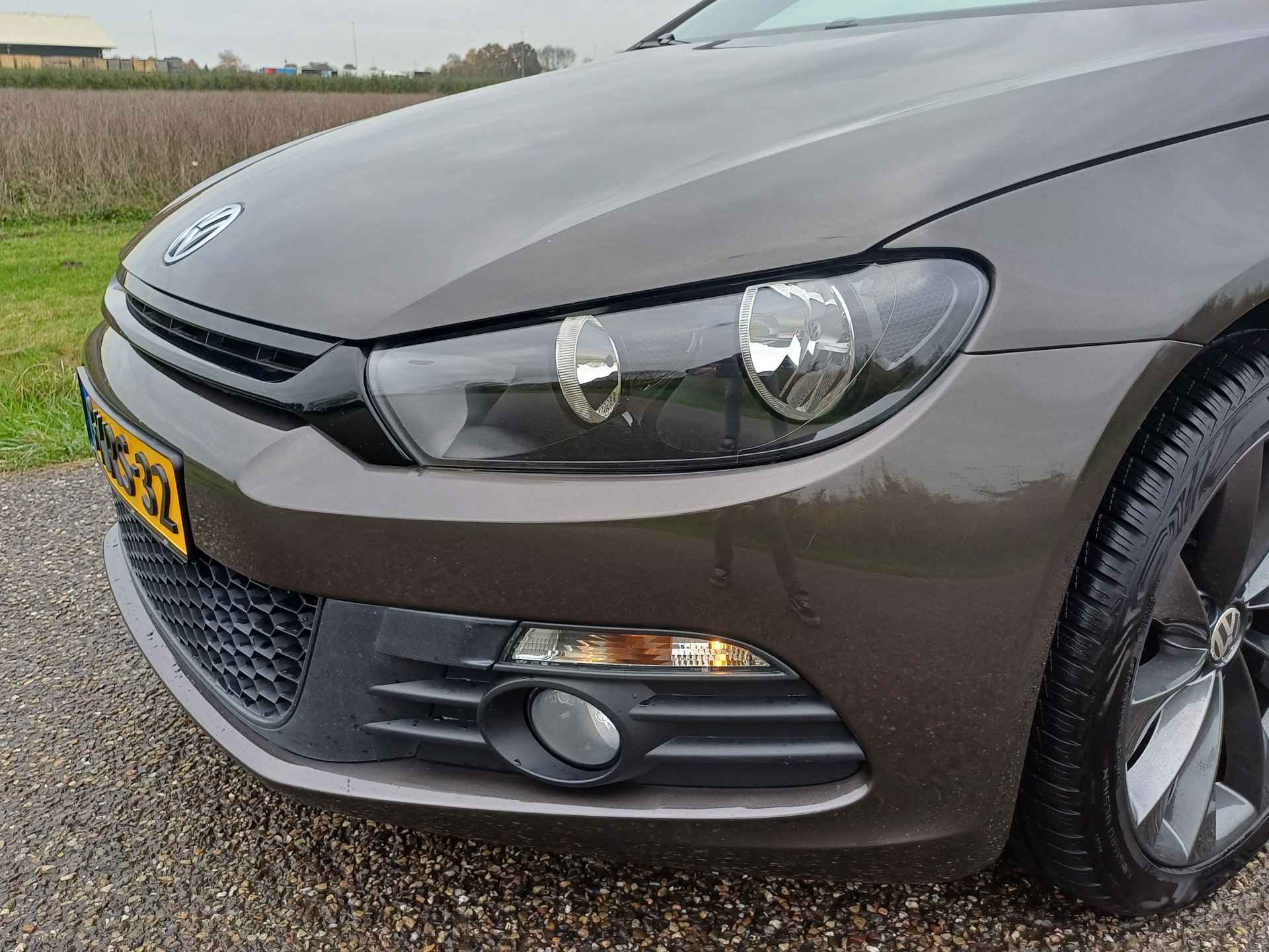 Volkswagen Scirocco 1.4 TSI Highline | Prachtige auto! | Top onderhouden! | NL! | Clima | Cruise | Car Play - 11/41