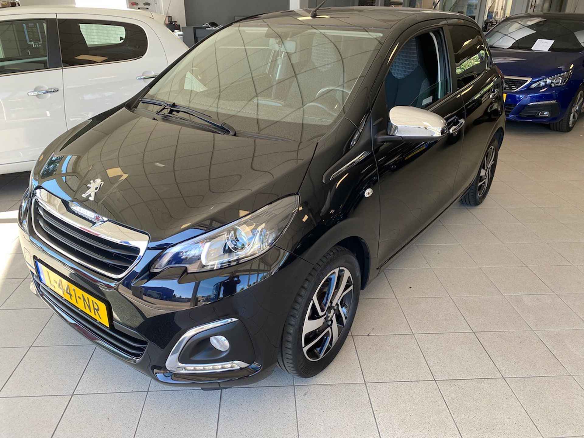 PEUGEOT 108 1.0 e-VTi 72pk 5D Allure - 4/20