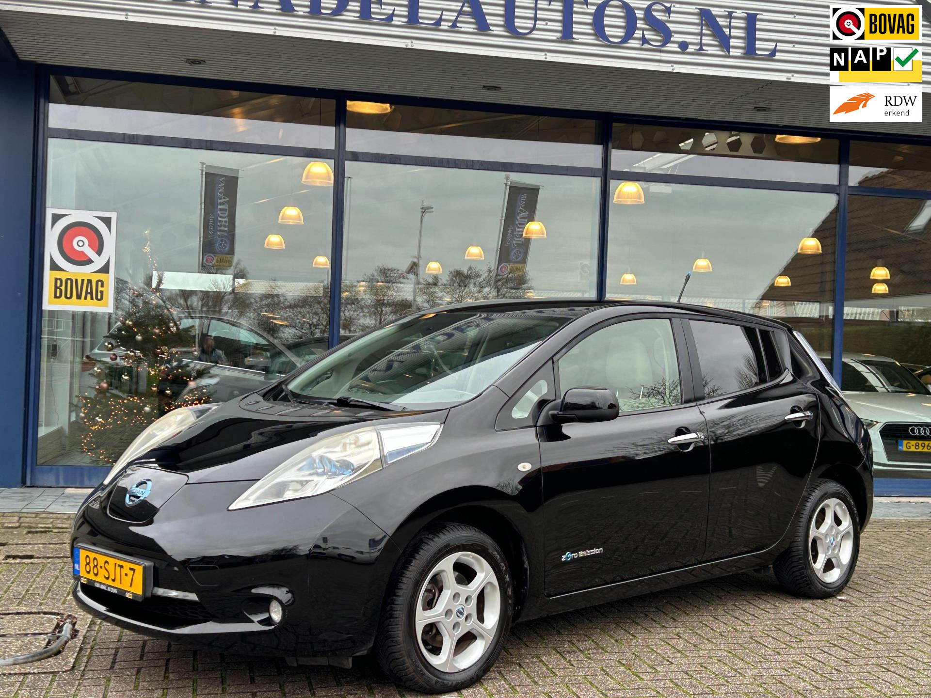 Nissan LEAF Base 24 kWh 5Drs Aut. Navi Clima Camera Cruise LM-Velgen NAP NL-Auto!