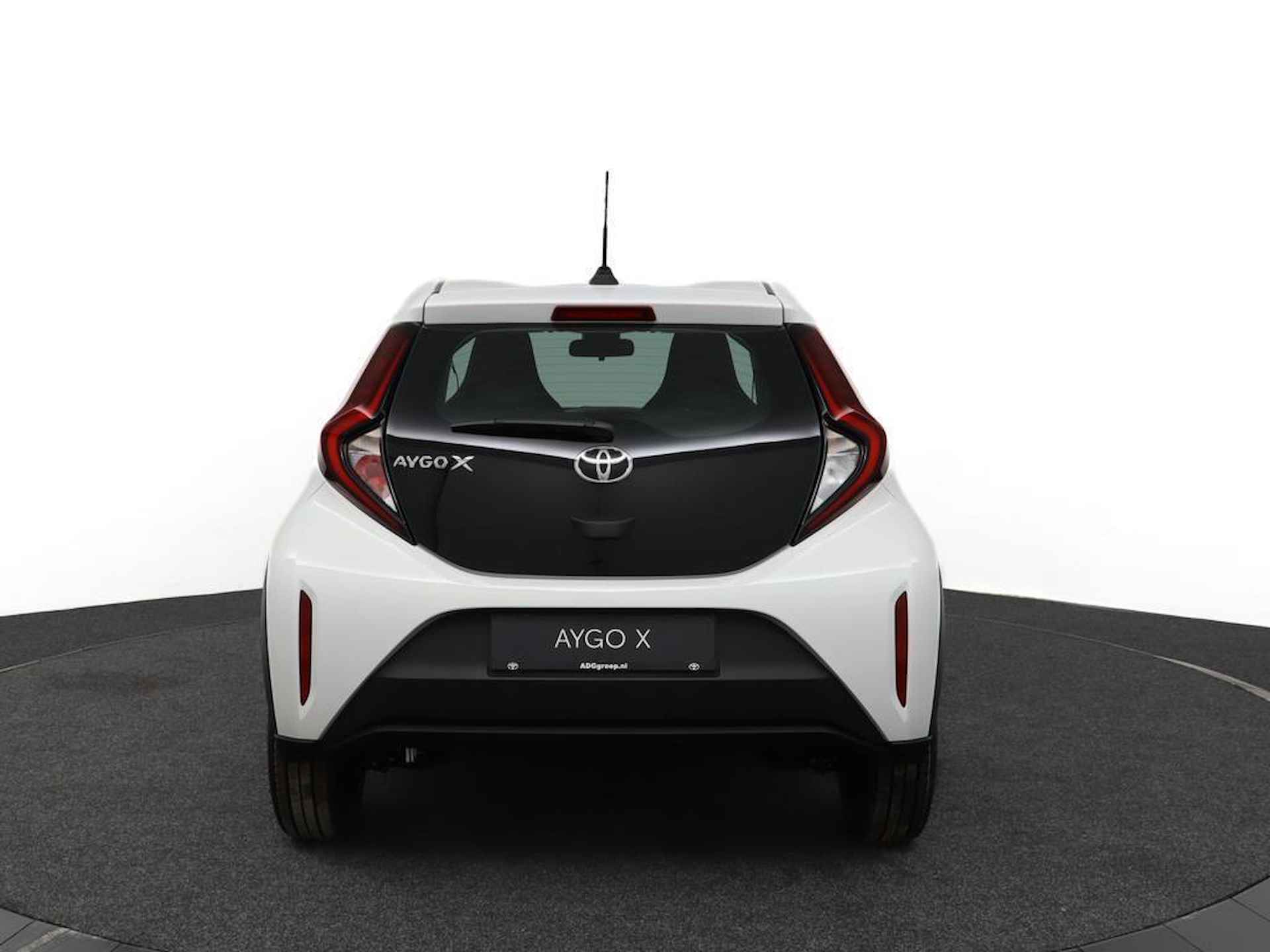 Toyota Aygo X 1.0 VVT-i MT play | Adaptive Cruise Control | Apple Carplay | Android Auto | Achteruitrijcamera | - 29/42