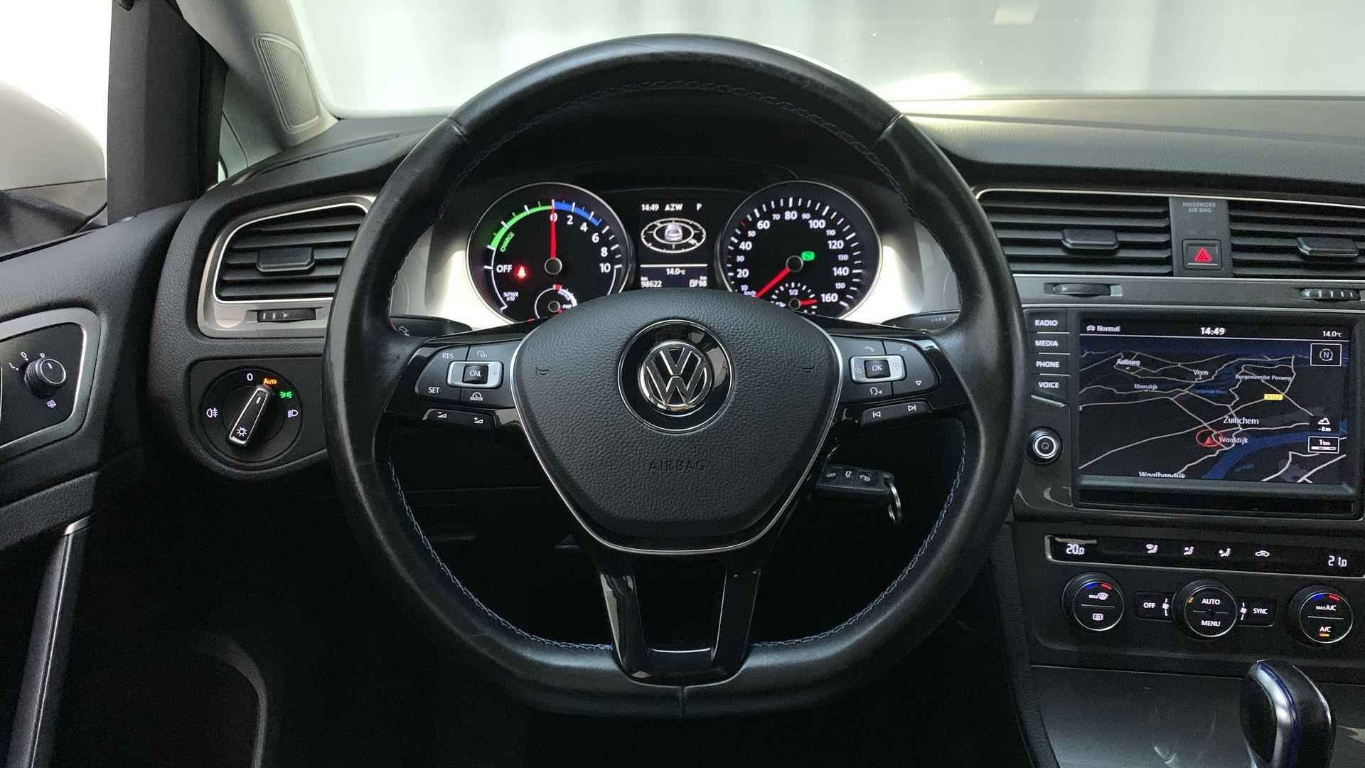 Volkswagen E-Golf Navigatie App-Connect Climate Control - 5/26