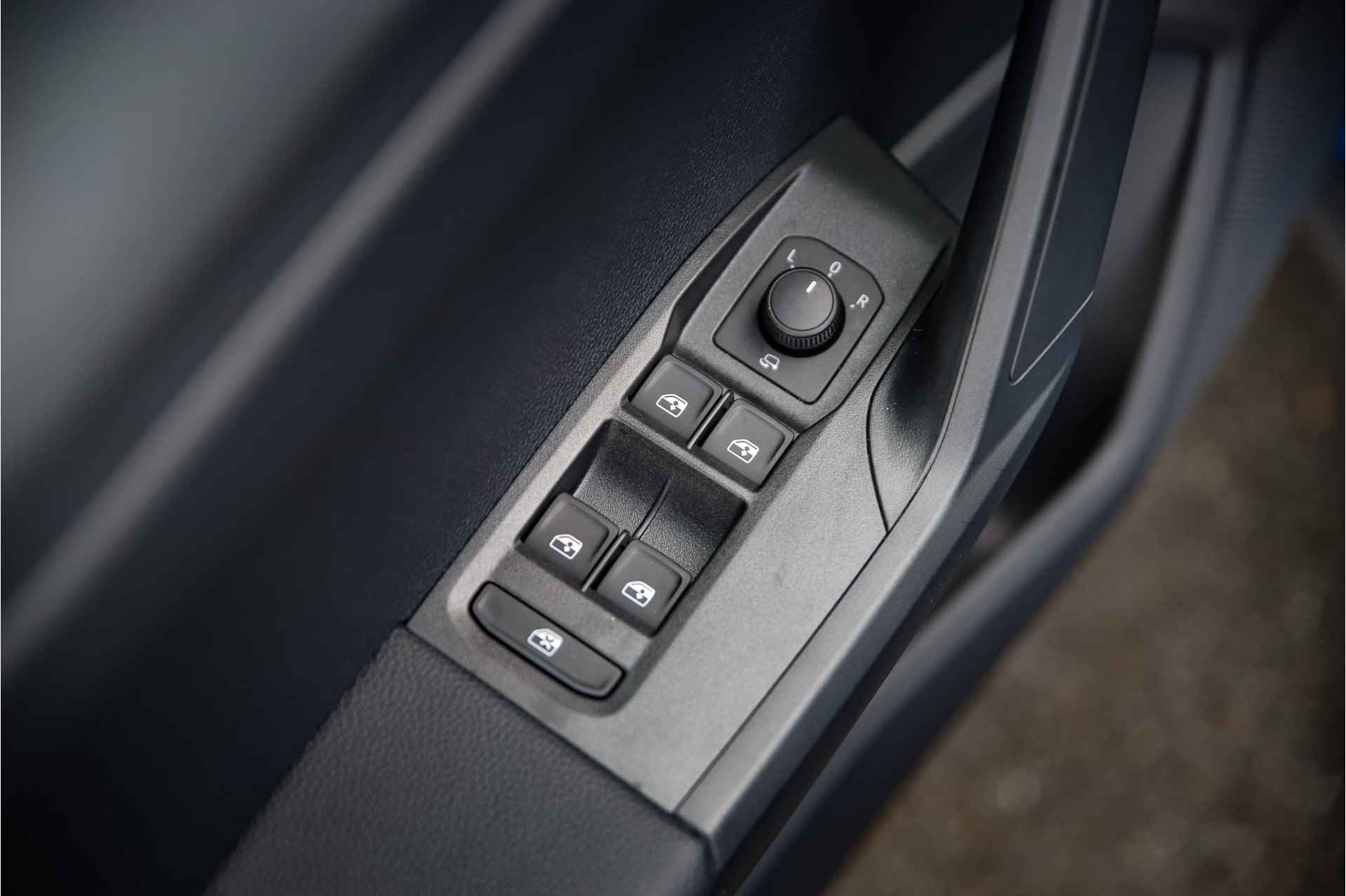 SEAT Arona 1.0 TSI Style | LED | Sensoren | Climate Control | Carplay | - 22/40