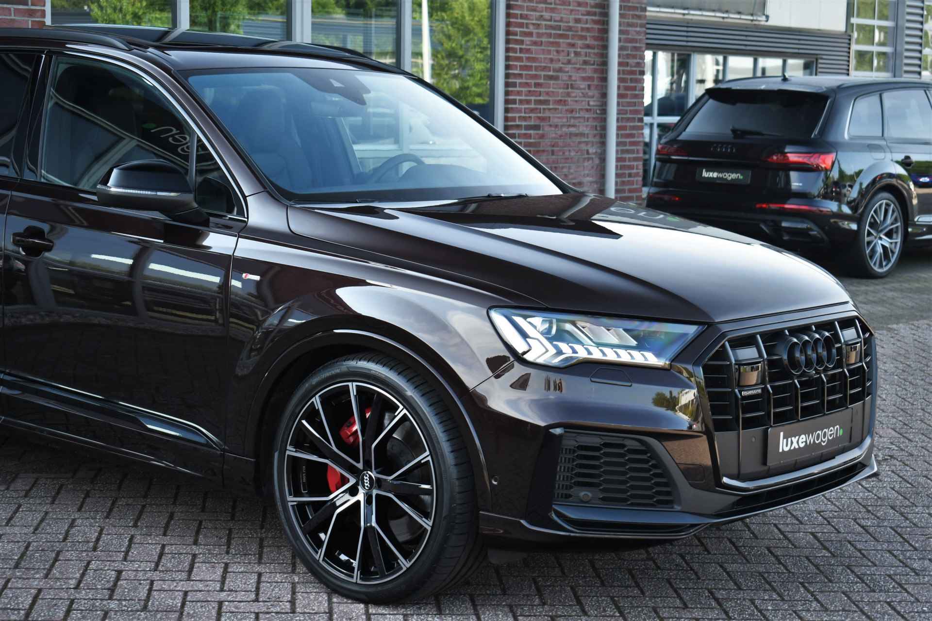 Audi Q7 60 TFSI e quattro Competition Pano Trekh S-zetels ACC Massage B&O 22inch Luchtv - 43/82