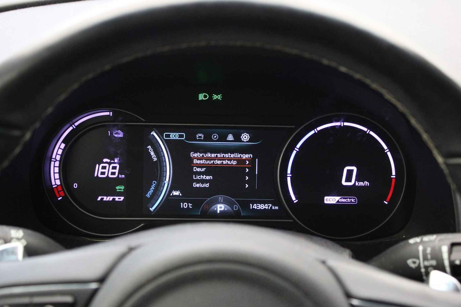 KIA E-niro ExecutiveLine 64 kWh - Carplay, Camera, Leer - 14/28