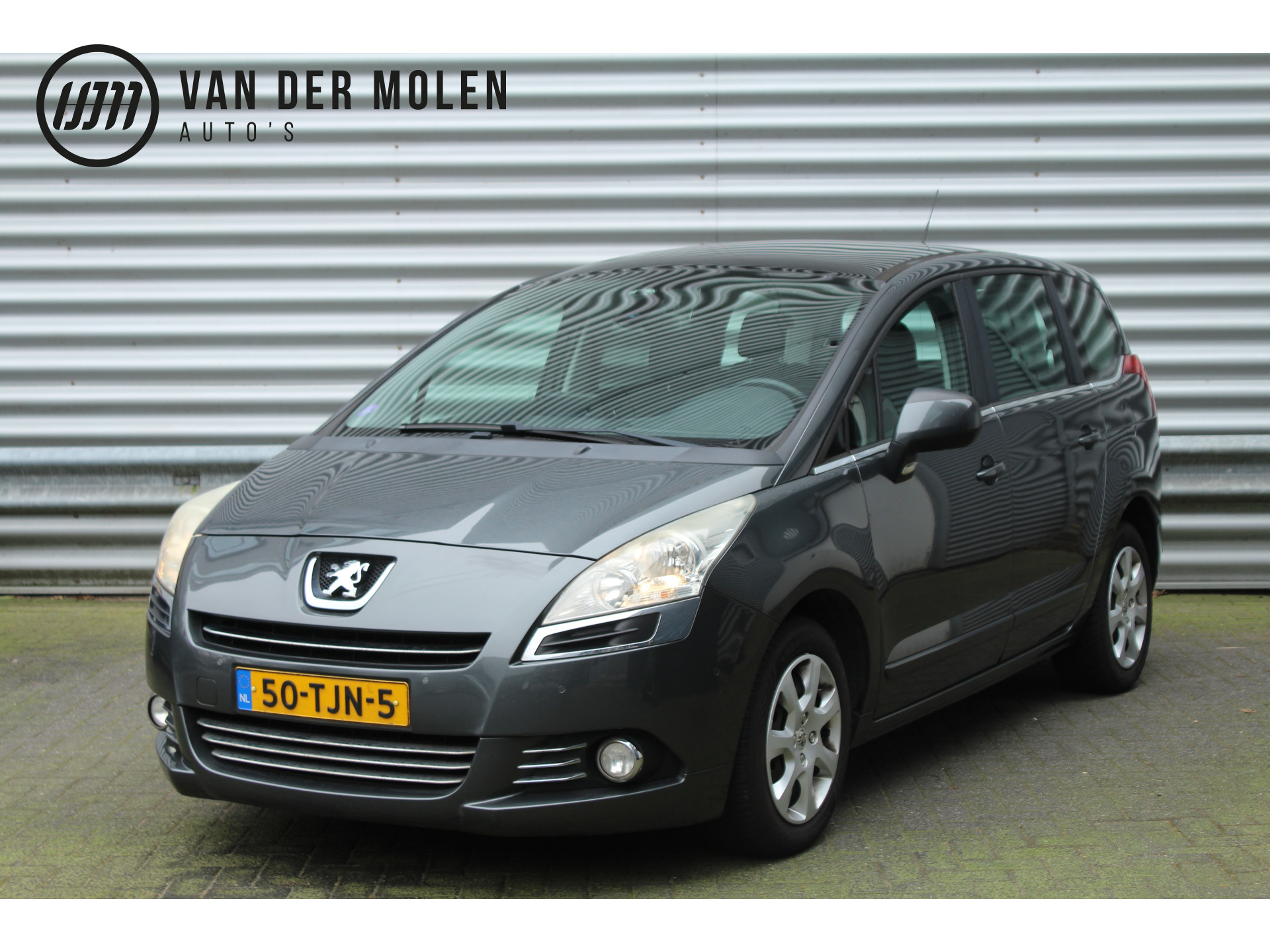 Peugeot 5008 1.6 VTi 120pk Active 5p. NL-Auto NAP APK 02-2026 Panoramadak Clima Cruise Navi PDC Trekhaak 1500kg