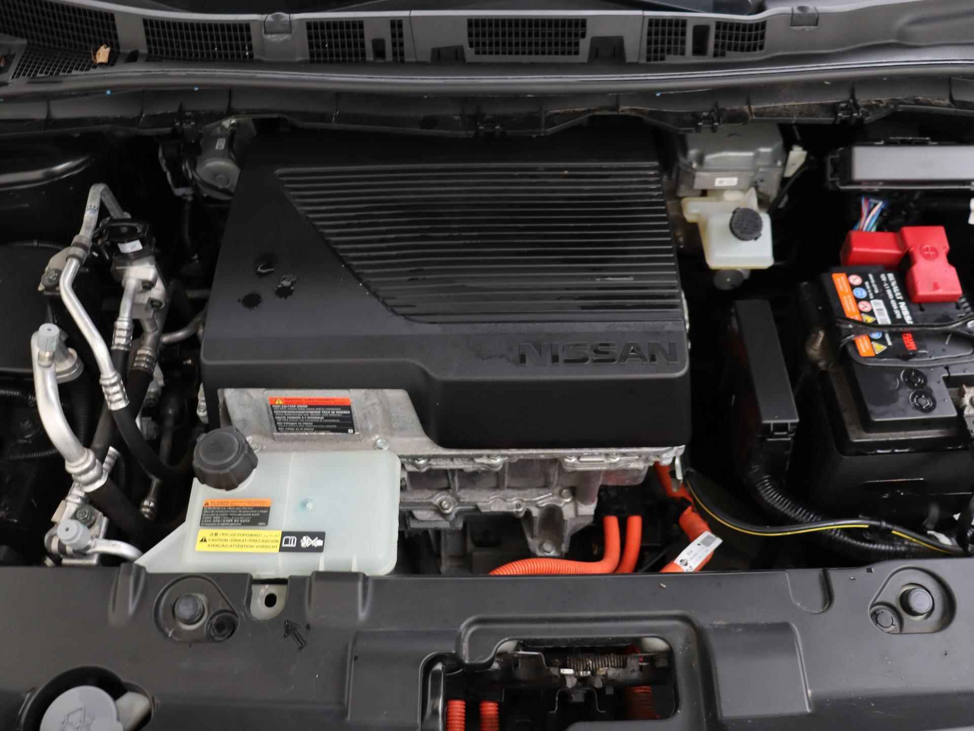 Nissan LEAF Tekna 40 kWh | ProPilot | Stoel- & stuurwielverwarming | Achterbank verwarmd | 360-graden Camera | Full-Map Navigatie | Privacy Glass - 11/29