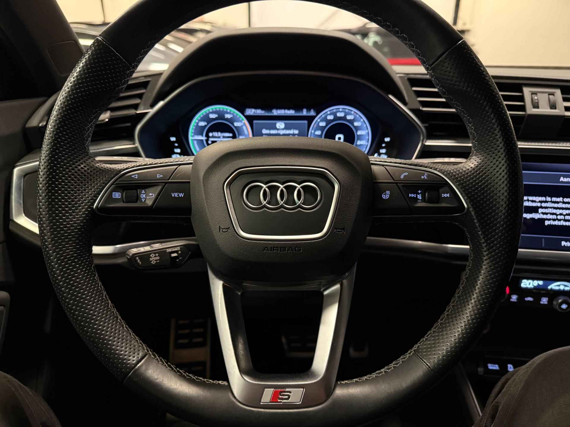 Audi Q3 Sportback 45 TFSI e S Edition 20''RS BLACK-LINE NAVI/LED/LEDER/DAB/PDC/ECC/// - 29/54