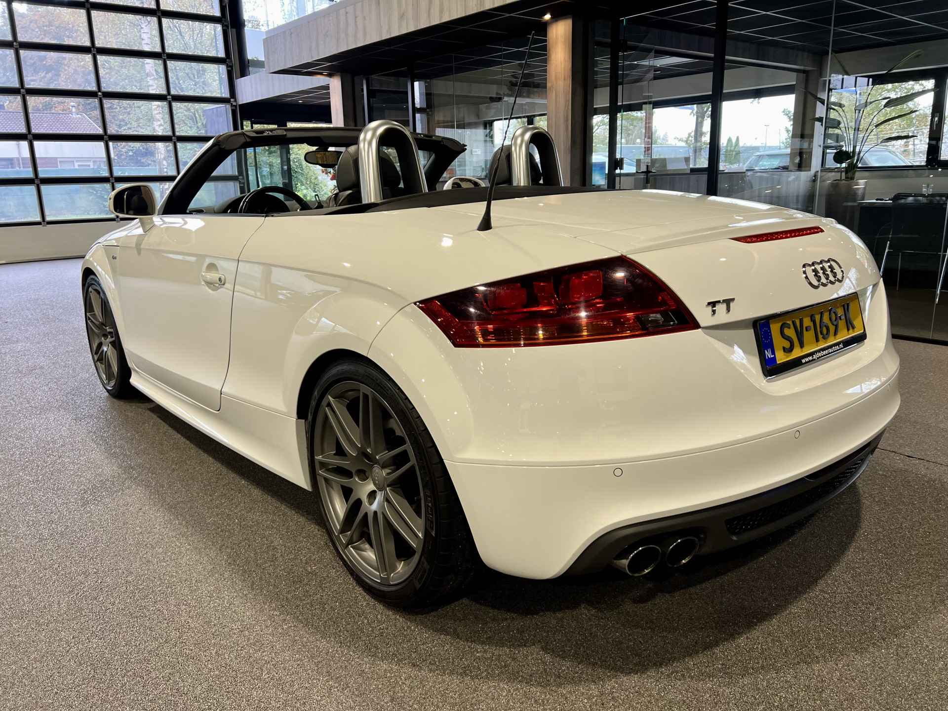 Audi TT Roadster 1.8 TFSI Pro Line S-Line Leder | Bose | Navigatie | Stoelverwarming | Nieuwstaat - 4/47