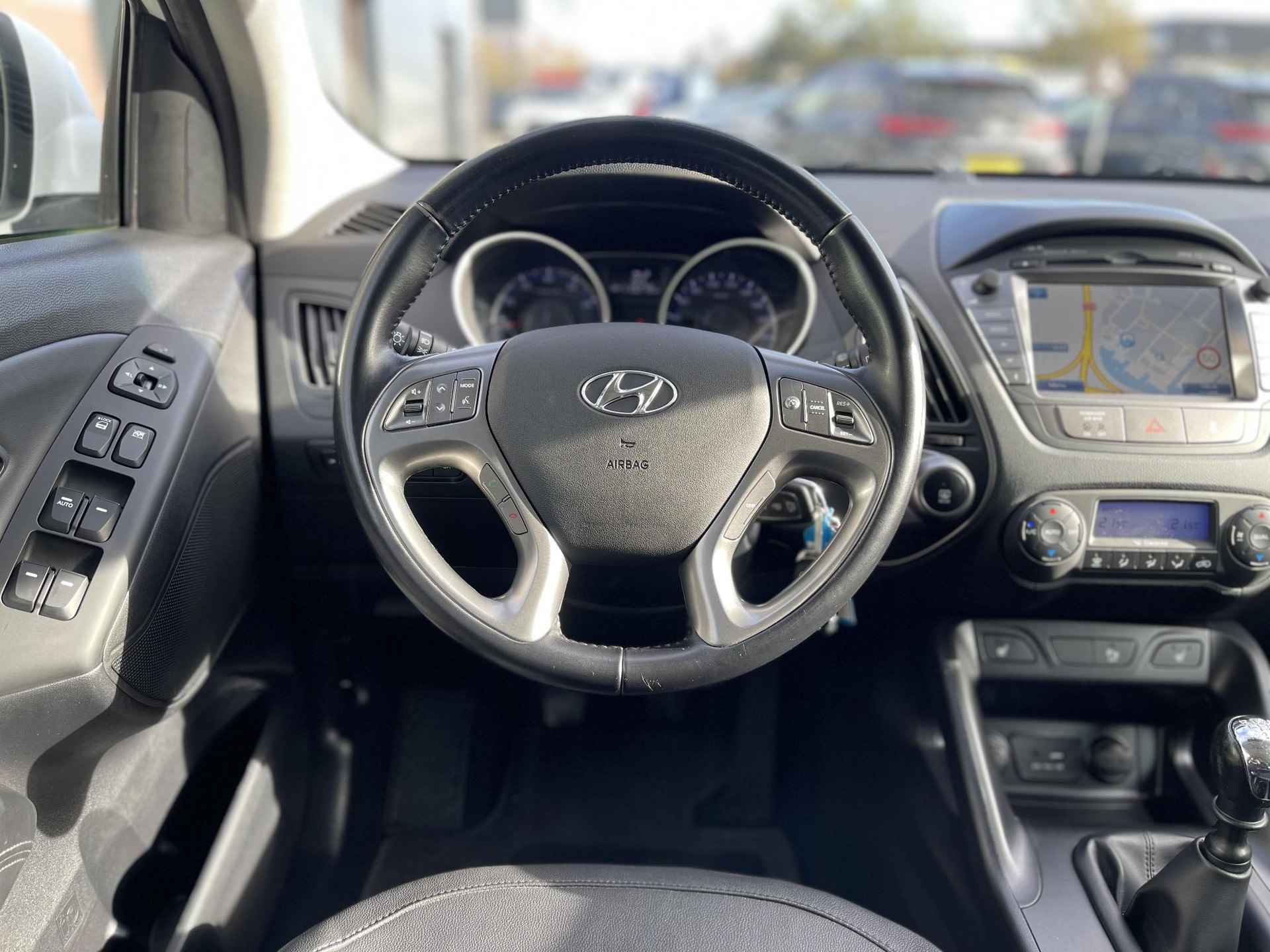 Hyundai ix35 1.6i GDI Go! | Navigatie | Camera | Stoelverwarming | ½ Leder | Park. Sensor | Cruise & Climate Control | Rijklaarprijs! - 14/29