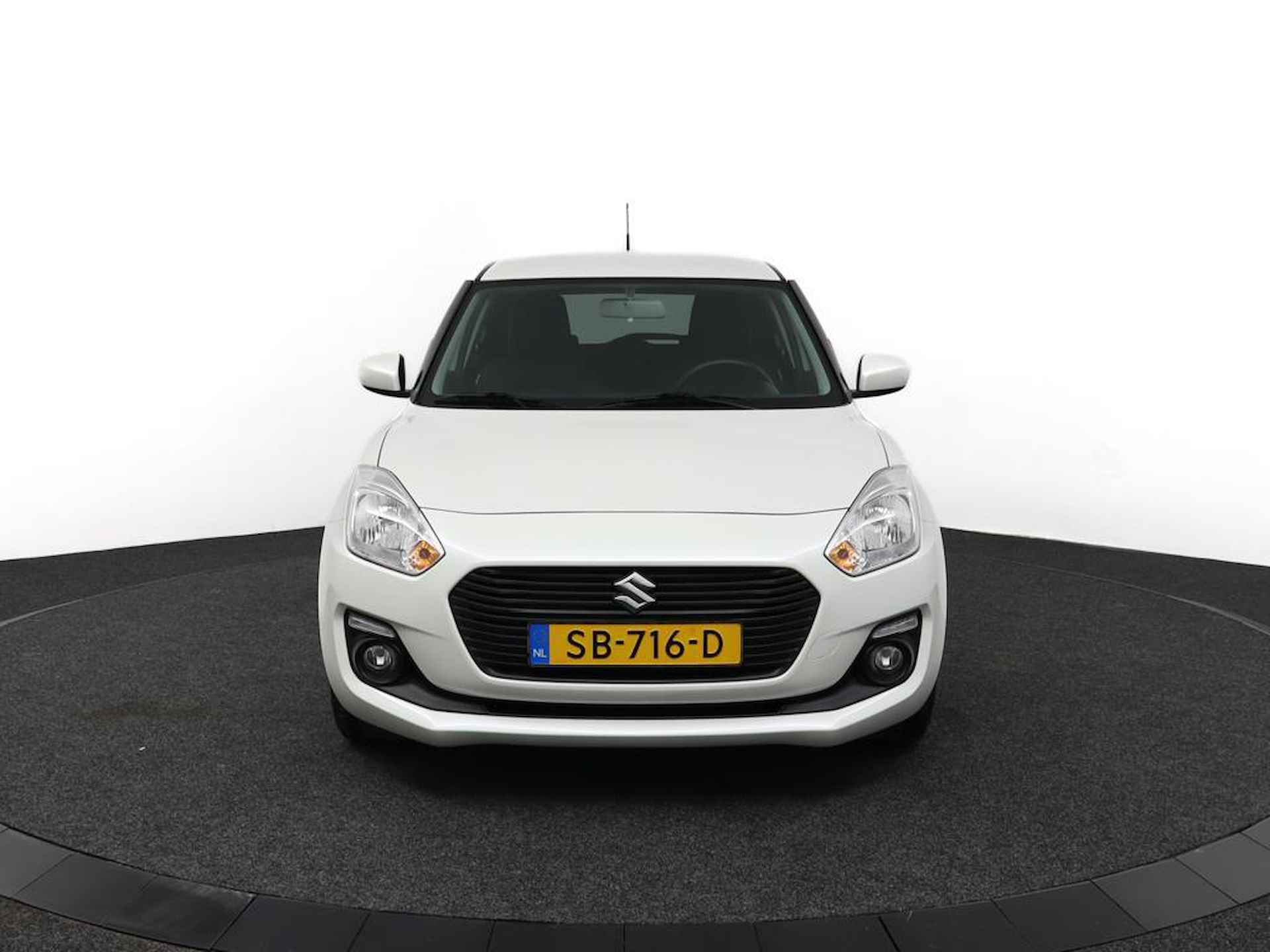 Suzuki Swift 1.2 Select | Airco | Camera achter | Bluetooth | DAB+ Radio | Centrale deurvergrendeling | Electrische ramen voor | - 17/52