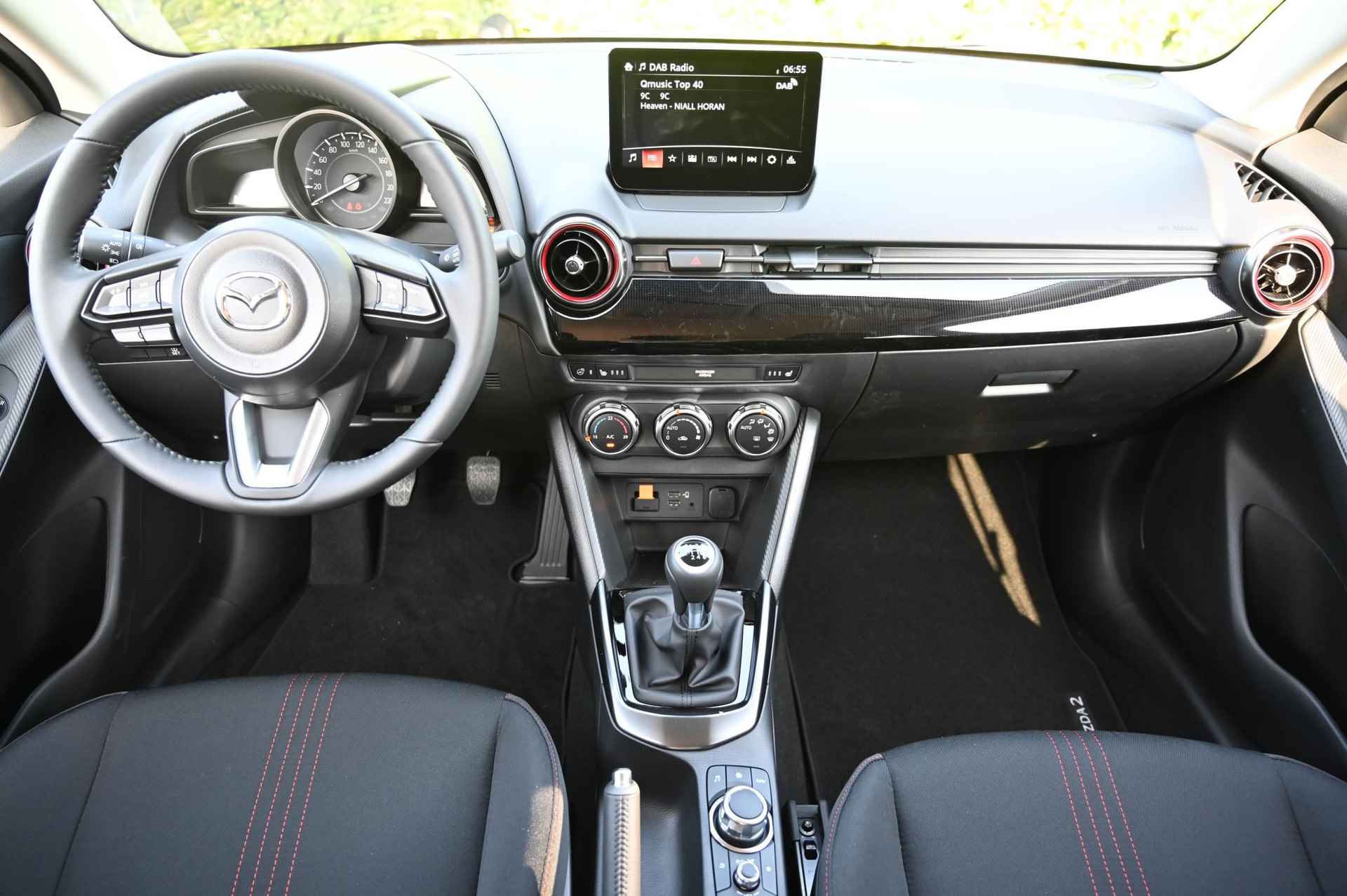 Mazda 2 e-SkyActiv-G 90 6MT Homura *Diverse kleuren en transmissies leverbaar* *Actie: nu met €2.850 instapvoordeel* - 12/37