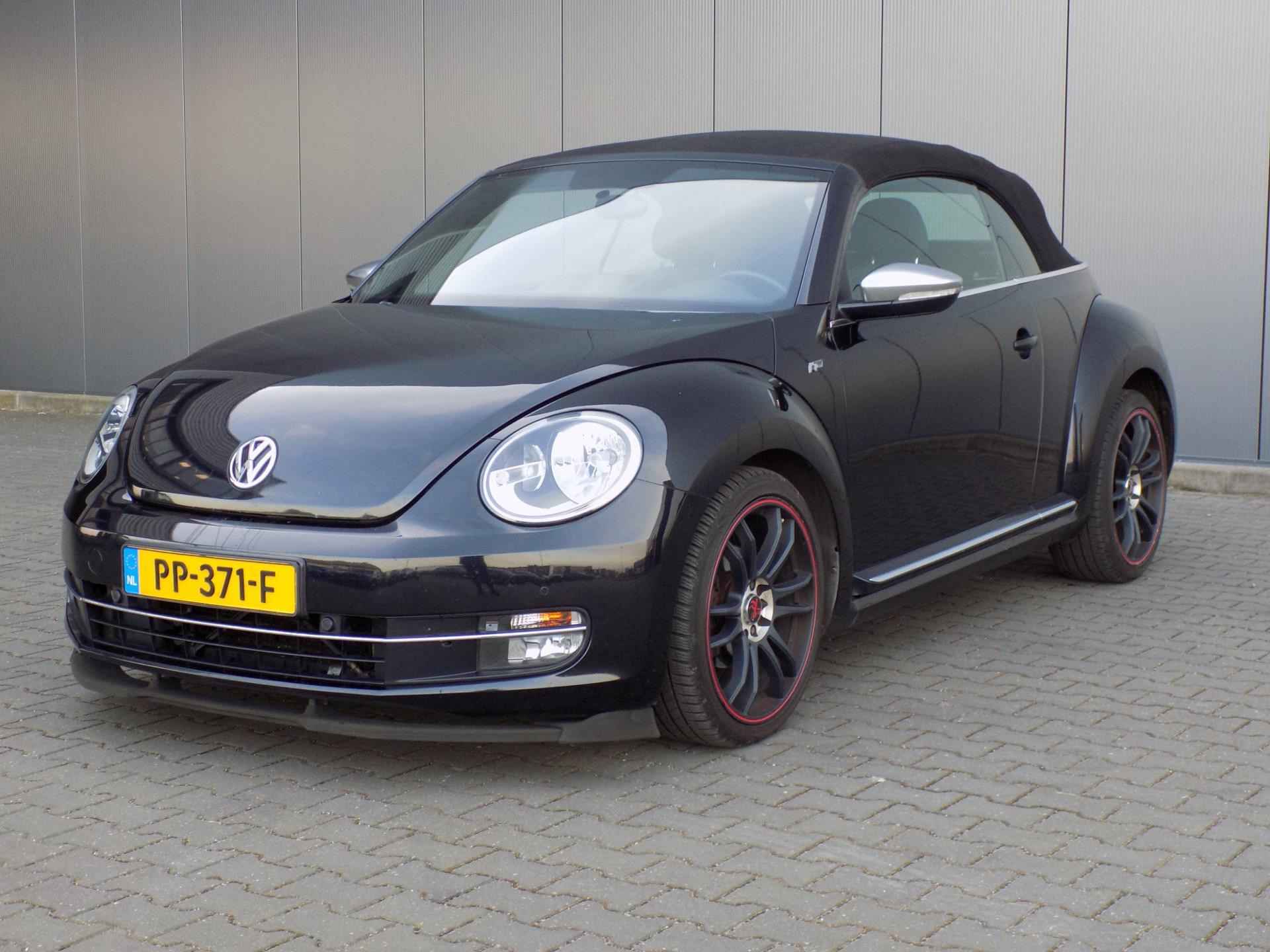 Volkswagen Beetle Cabriolet 1.2 TSI Design BlueMotion