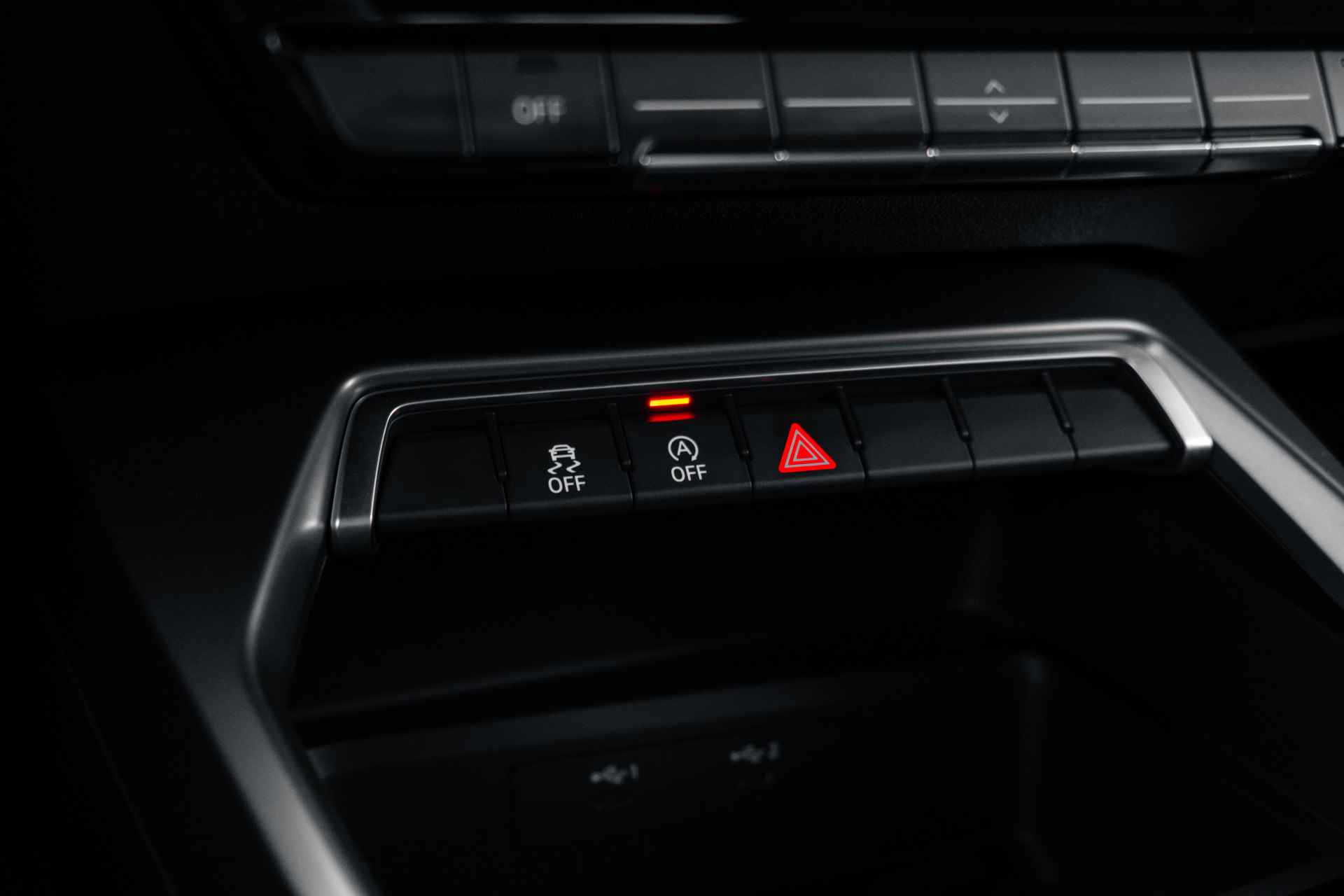 Audi A3 Sportback 30 TFSI Advanced edition | Cruise Control | Sportstoelen | Parkeersensoren Achter | LED-koplampen | LED-achterlichten - 41/50