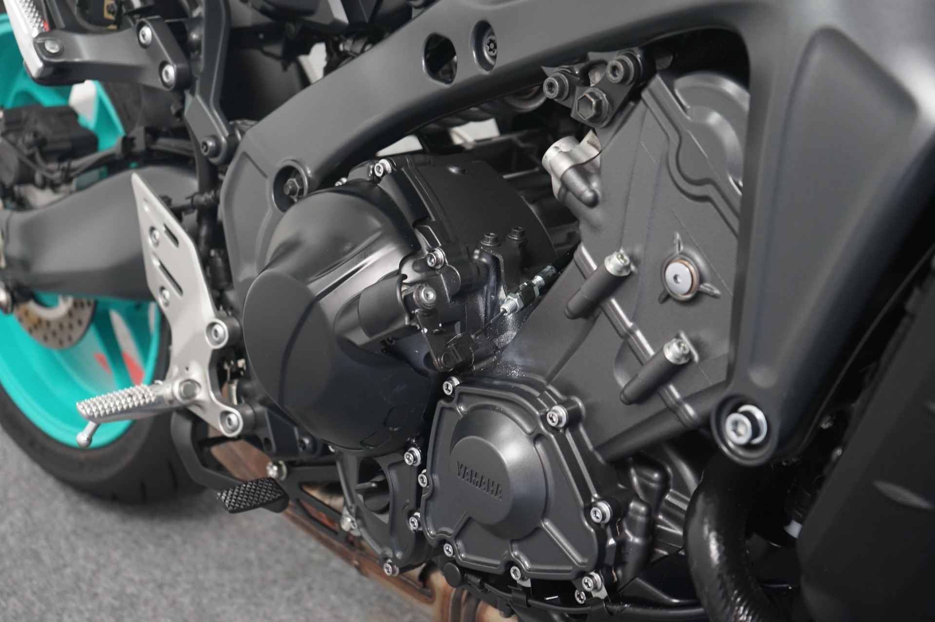 Yamaha MT-09 ABS - 10/17