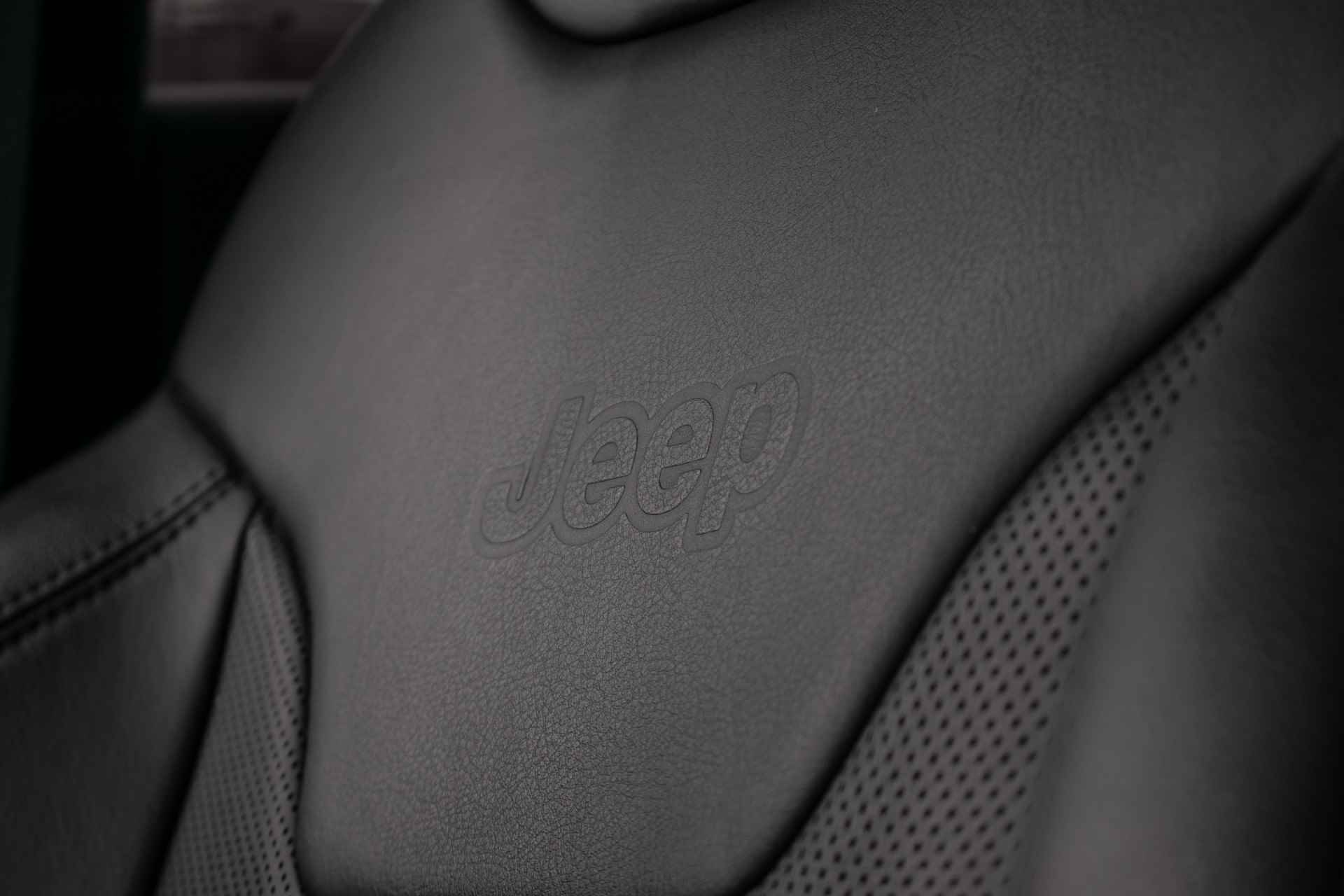 Jeep Compass 4xe 240 Plug-in Hybrid Electric S - All-in rijklrprs | Leder | Trekhaak | Schuifdak - 8/48