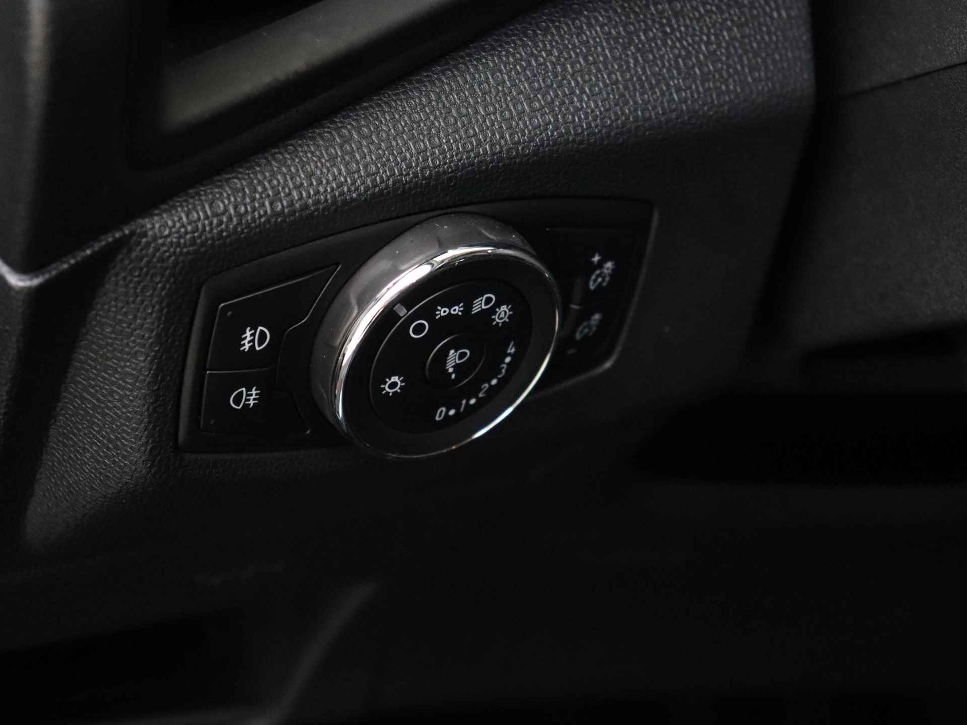 Ford EcoSport 1.0 EcoBoost Titanium | Automaat | Trekhaak | Carplay | Camera | Cruise Control | B&O | - 31/41