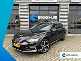 Volkswagen Passat Variant 1.4 TSI 204 pk PHEV GTE Business | Trekhaak elektrisch uitklapbaar | Navigatie | Elektrische achterklep |