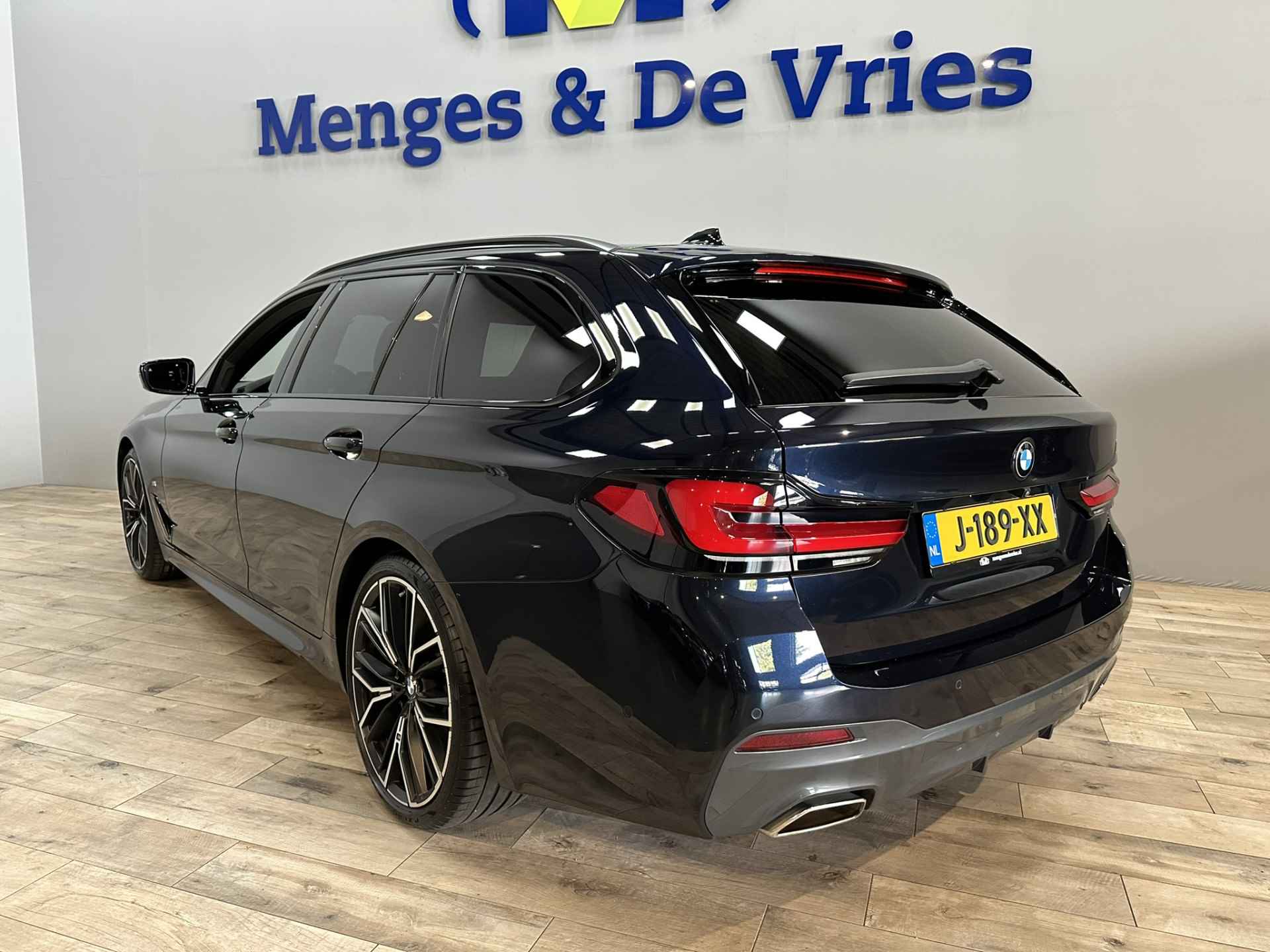 BMW 5 Serie Touring 530i High Executive Edition M Sport | Laser | Panorama | Virtual | Luchtvering | Leer | 360 Camera | Trekhaak | Head Up | Apple Carplay | Isofix | NAP | - 5/55