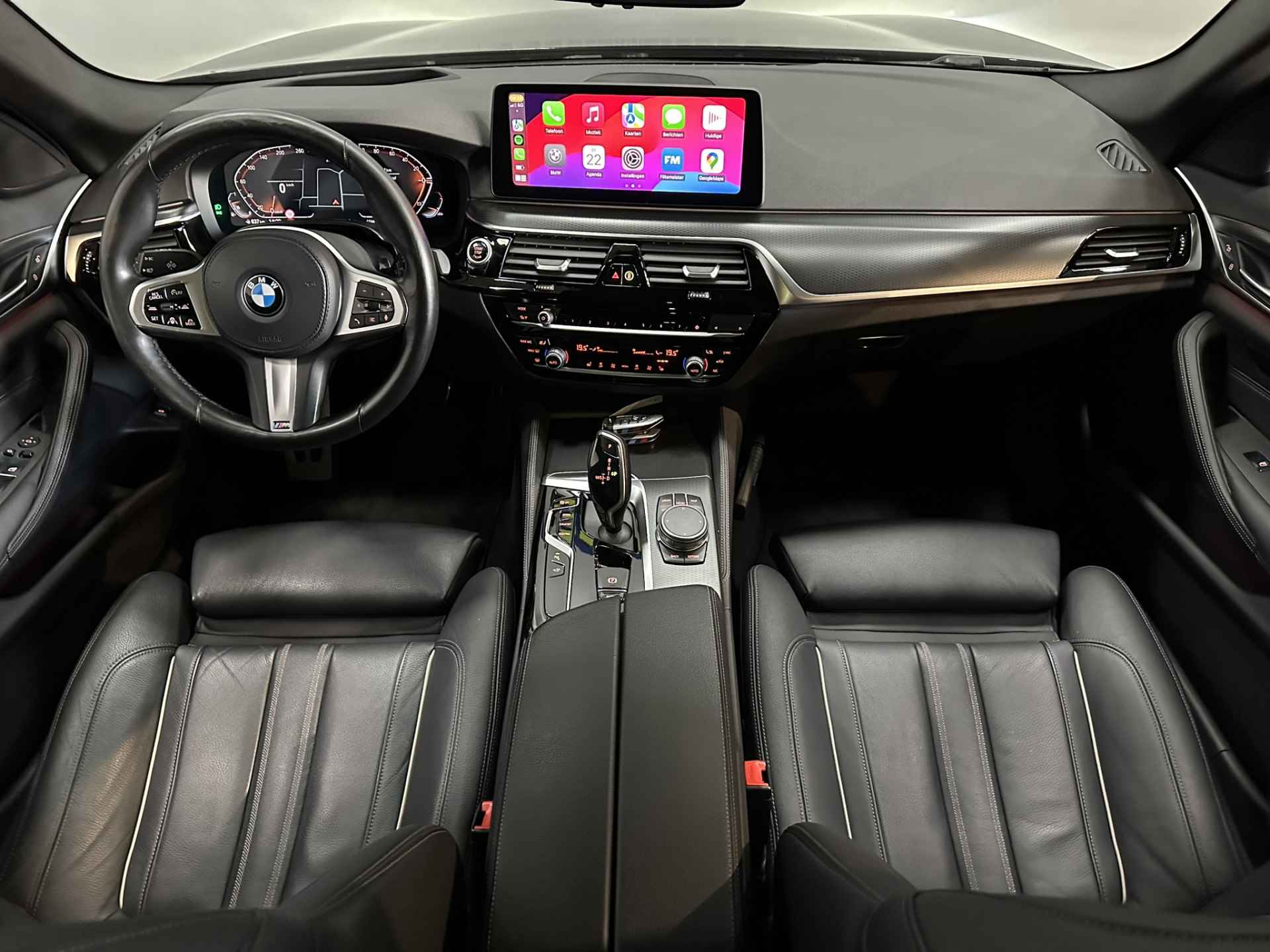 BMW 5 Serie Touring 530i High Executive Edition M Sport | Laser | Panorama | Virtual | Luchtvering | Leer | 360 Camera | Trekhaak | Head Up | Apple Carplay | Isofix | NAP | - 38/55