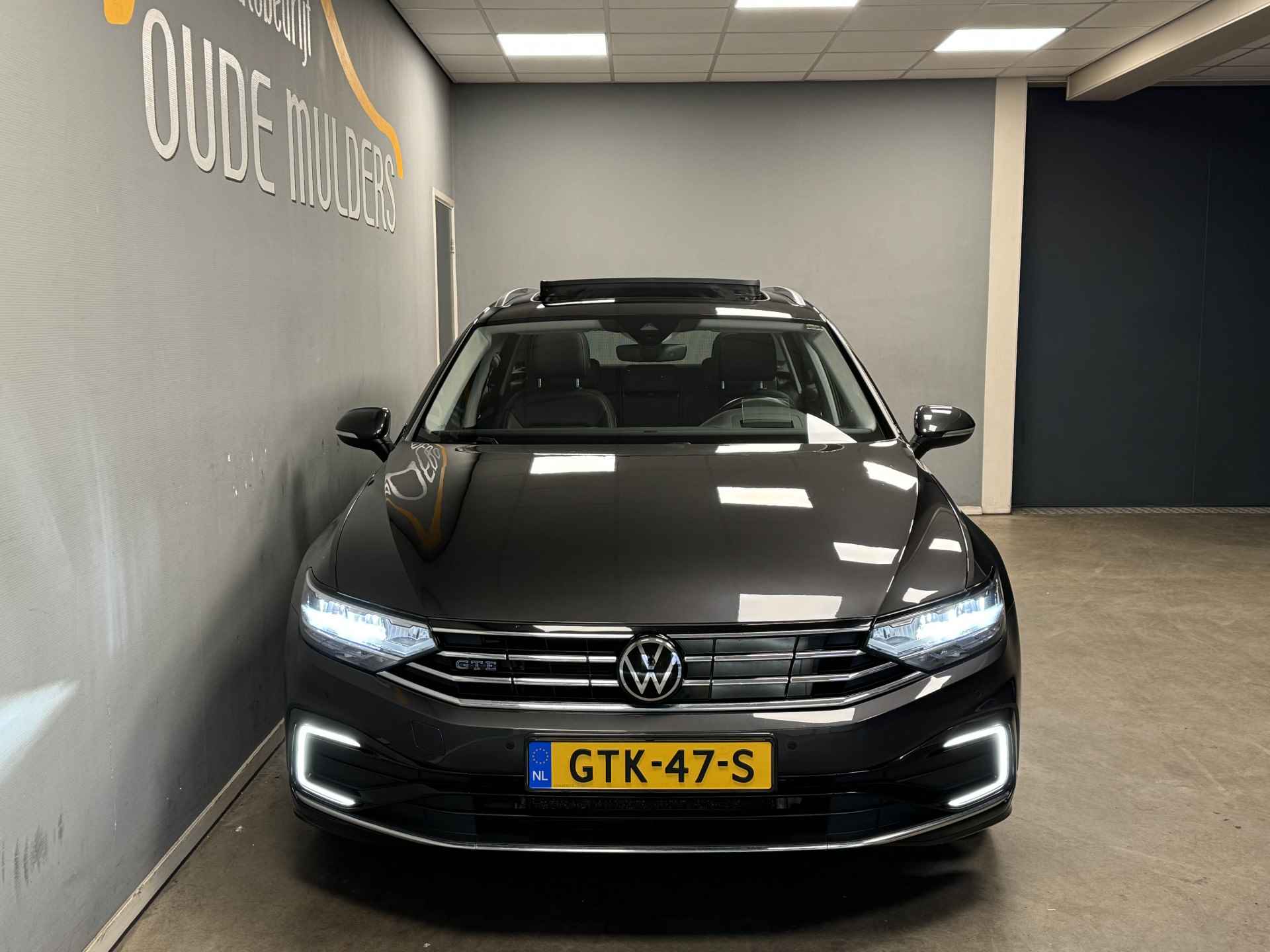 Volkswagen Passat Variant 1.4 TSI PHEV GTE Panoramadak/Trekhaak/HeadUpDisplay - 8/44