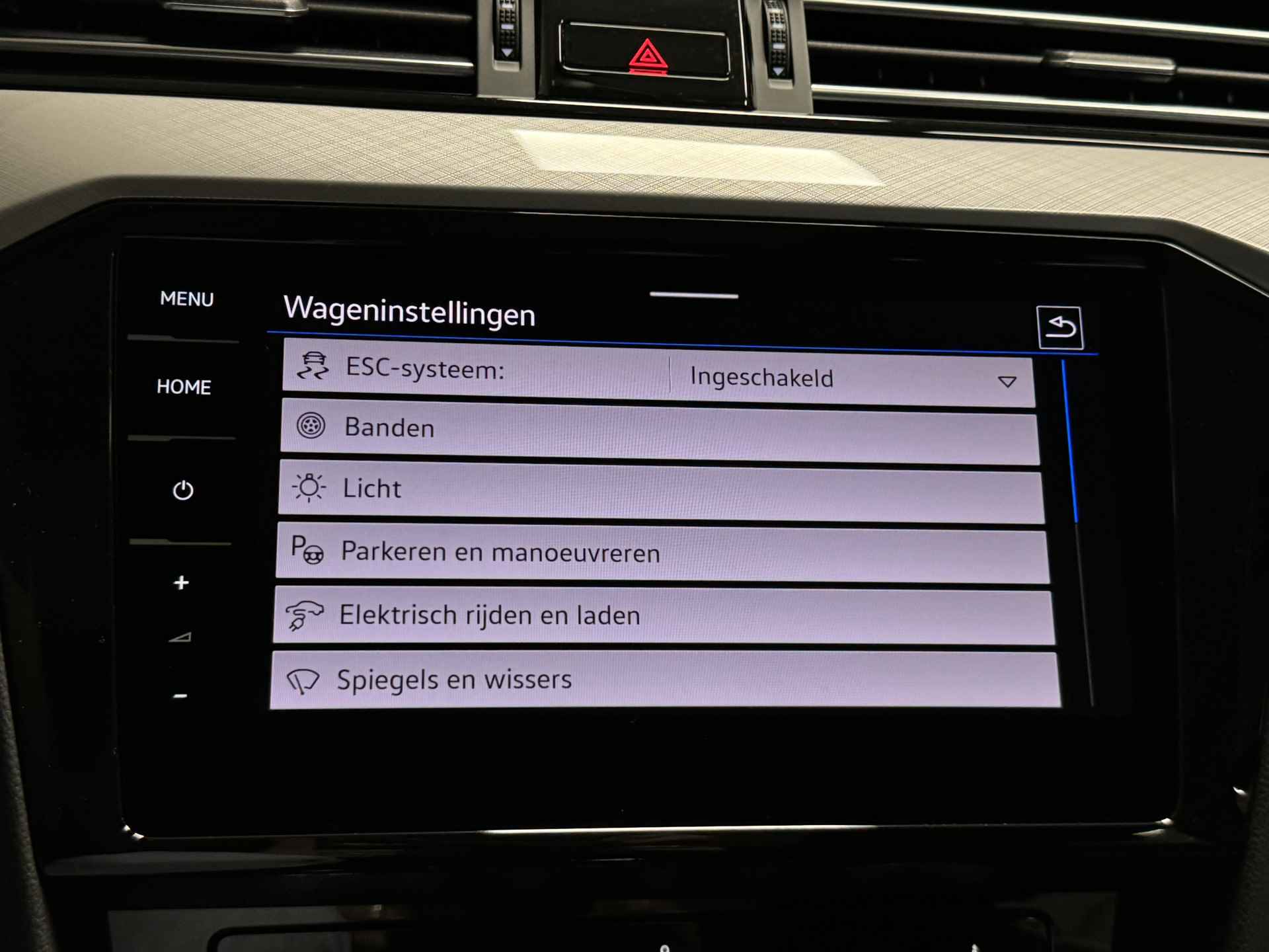 Volkswagen Passat Variant 1.4 TSI PHEV GTE Panoramadak/Trekhaak/HeadUpDisplay - 36/44