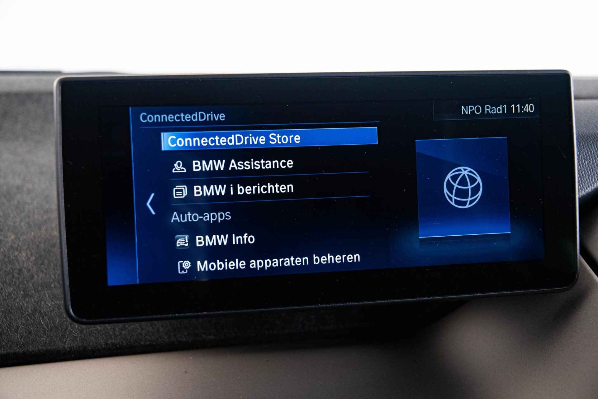 BMW i3 Basis 120Ah 42 kWh Navigatiesysteem Professional - Stoelverwarming - Warmtepomp - Snellaadpakket - DAB-tuner - WiFi hotspot - 20 inch - 31/58