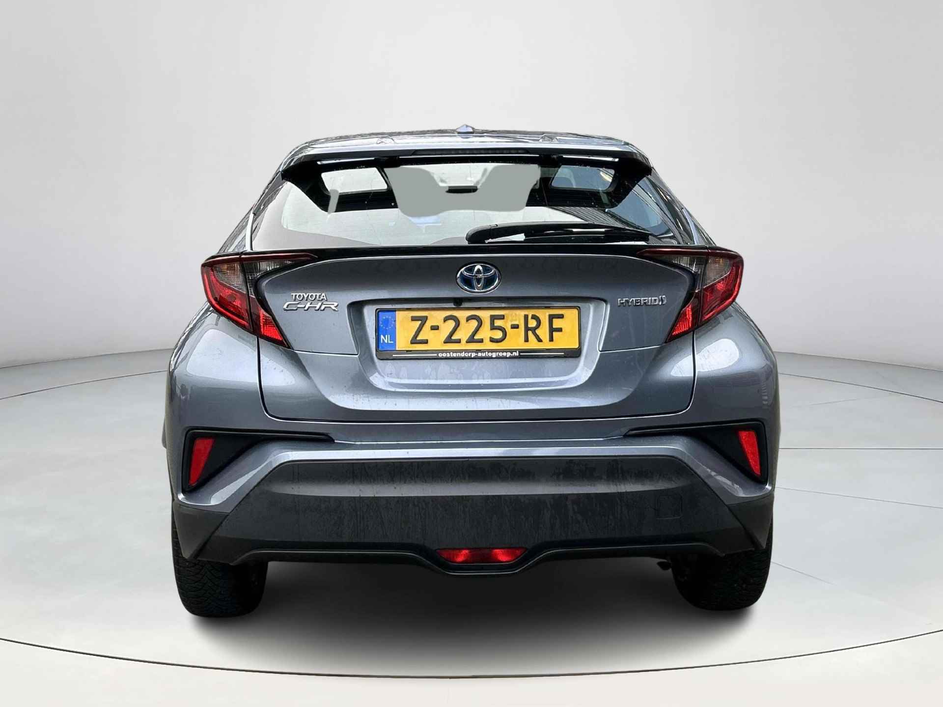 Toyota C-HR 1.8 Hybrid Dynamic - 4/18