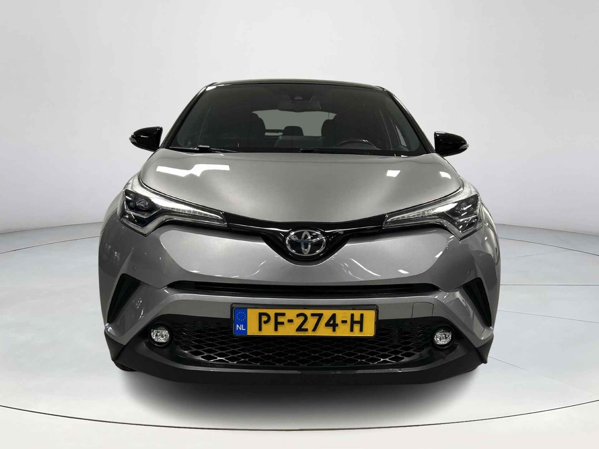 Toyota C-HR 1.2 Bi-Tone Plus - 3/25