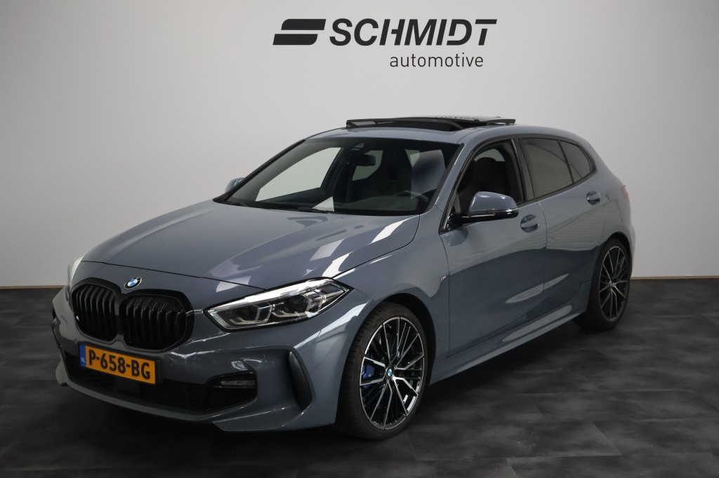 Bmw 1-serie 118i M-Sport | Schaalstoelen | Panoramadak