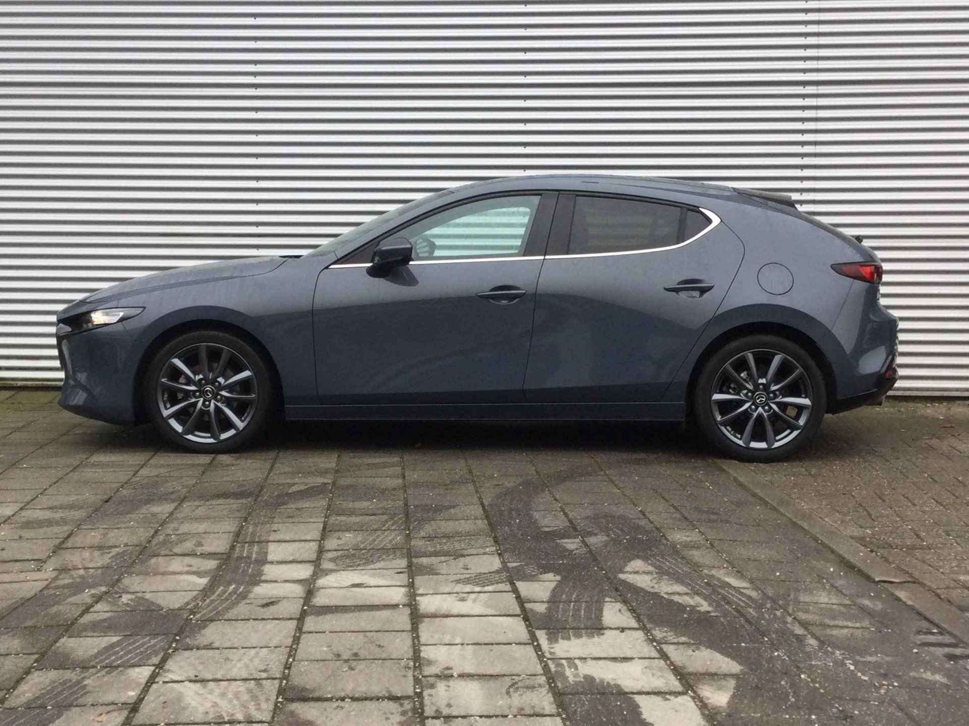 Mazda 3 2.0 e-SkyActiv-G M Hybrid 122 Comfort met Bose | Leder | Camera | Dealer onderhouden | - 3/21