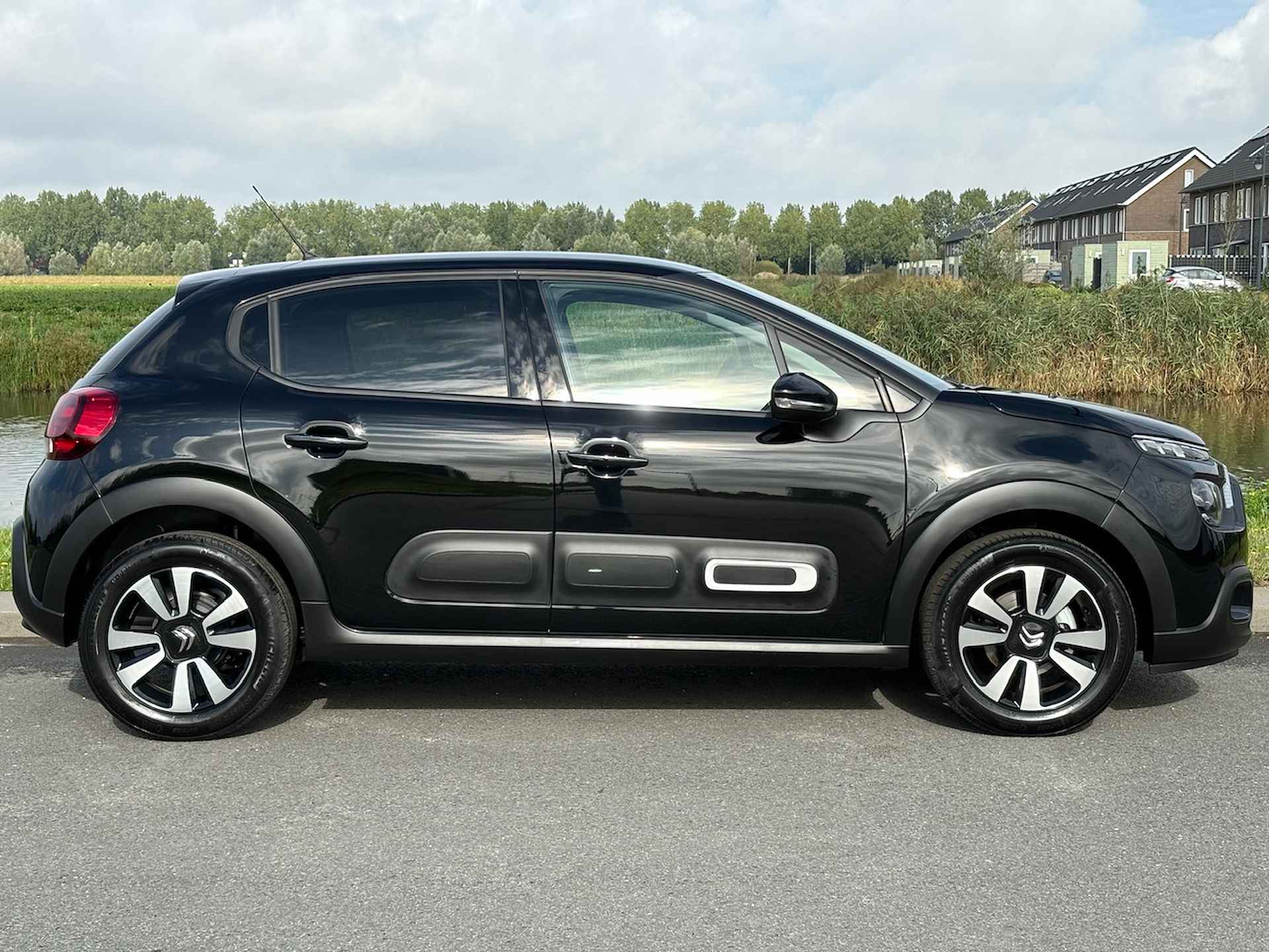 Citroen C3 | MAX | NAVIGATIE | CAMERA | KEY-LESS | - 24/26