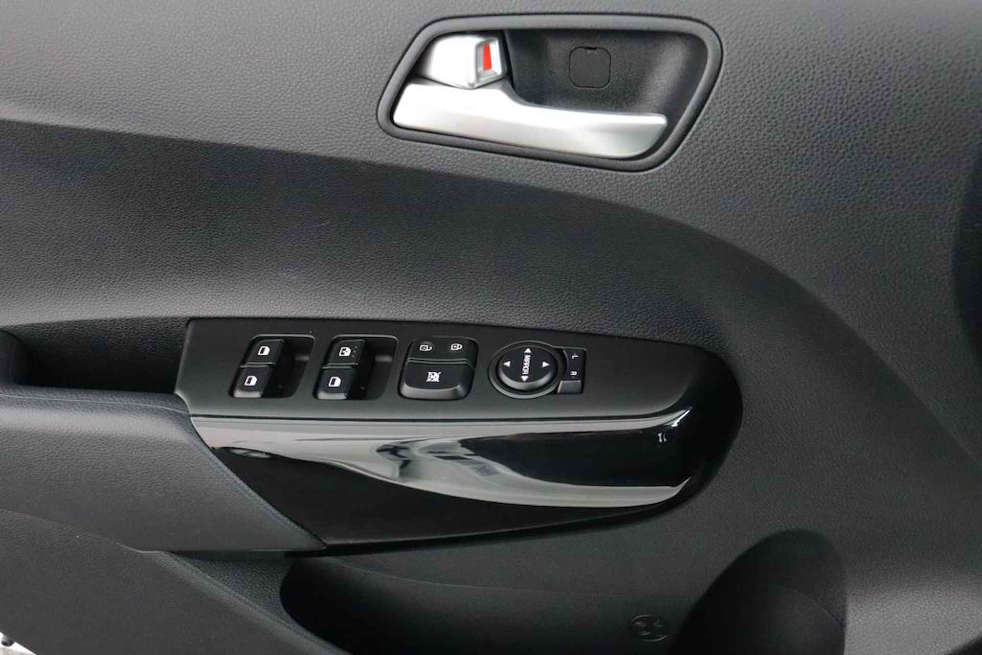 Kia Picanto 1.0 DPi DynamicLine - Achteruitrijcamera - Airco - Apple Carplay/Android Auto - Cruise Control - Fabrieksgarantie tot 02-2029 - 20/48
