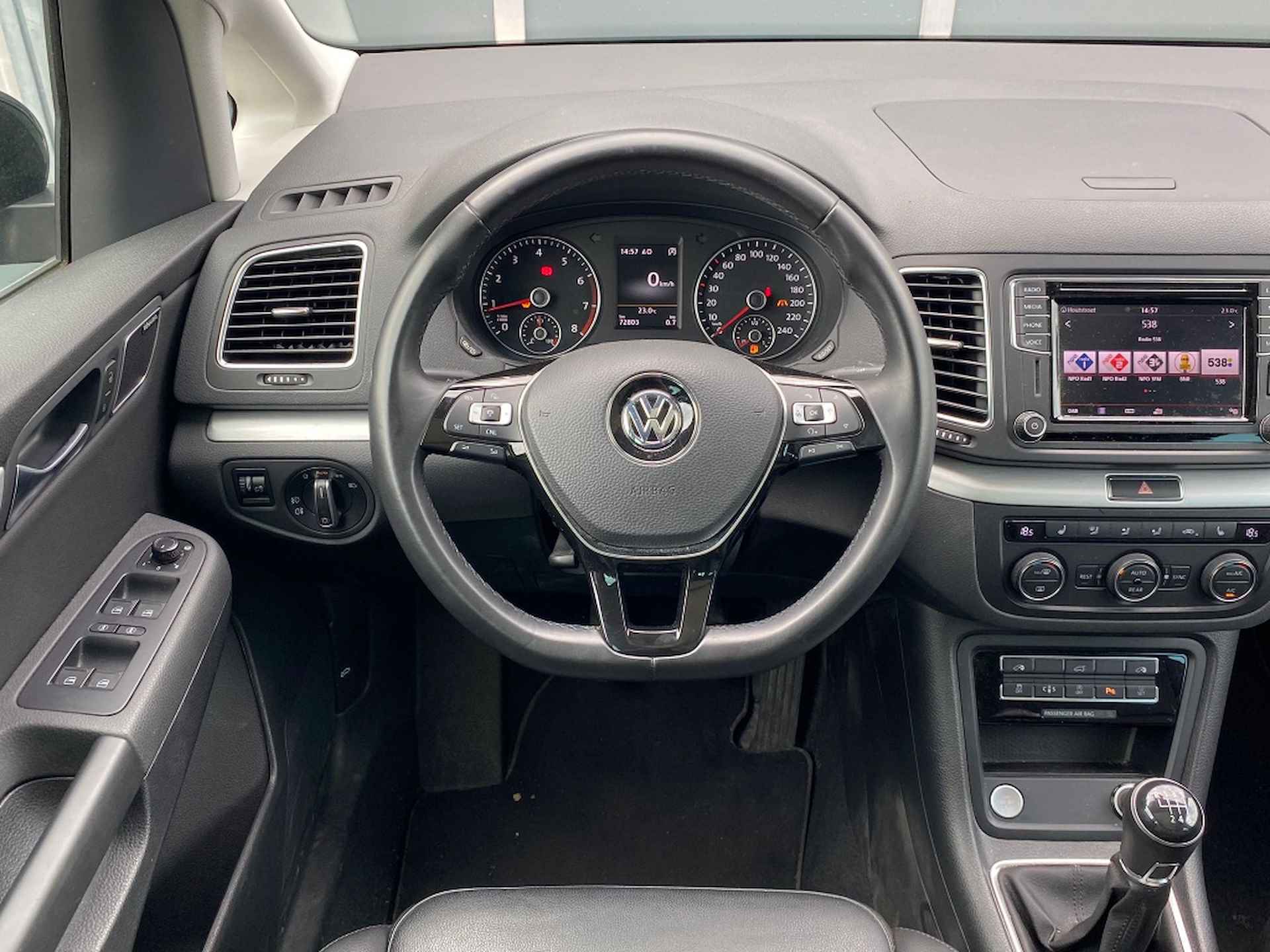 Volkswagen Sharan 1.4 TSI 150pk Highline | Leer | Dynaudio | Elk. schuifdeur - 11/38