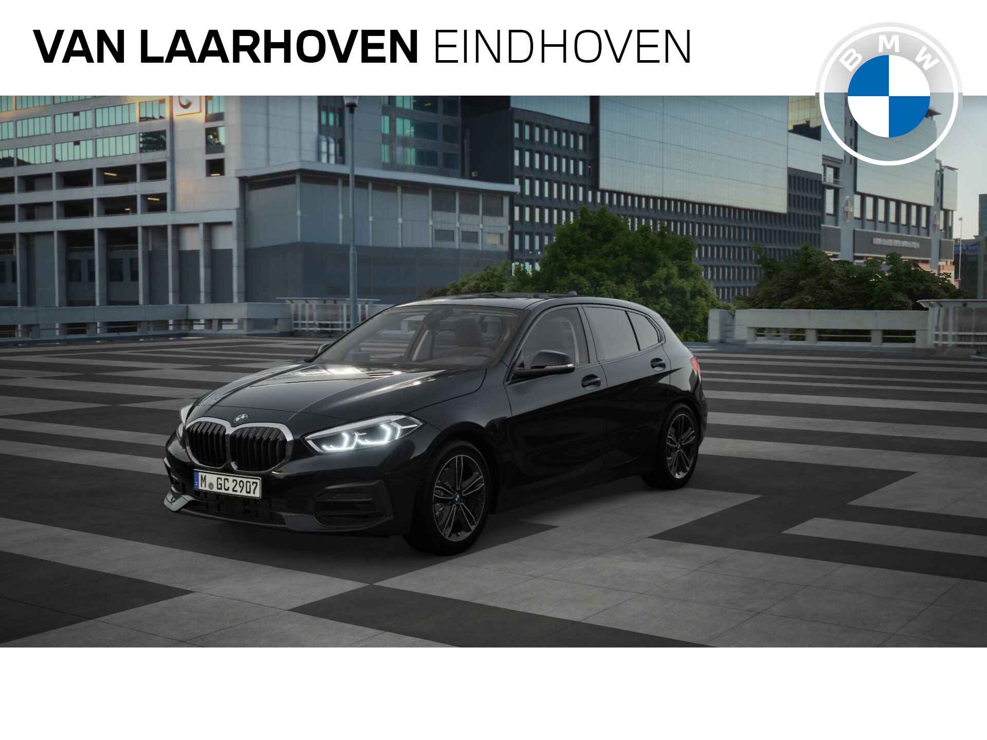 BMW 1-serie 118i High Executive Sport Line Automaat / Panoramadak / Sportstoelen / LED / Live Cockpit Professional / Parking Assistant / Stoelverwarming - 1/11