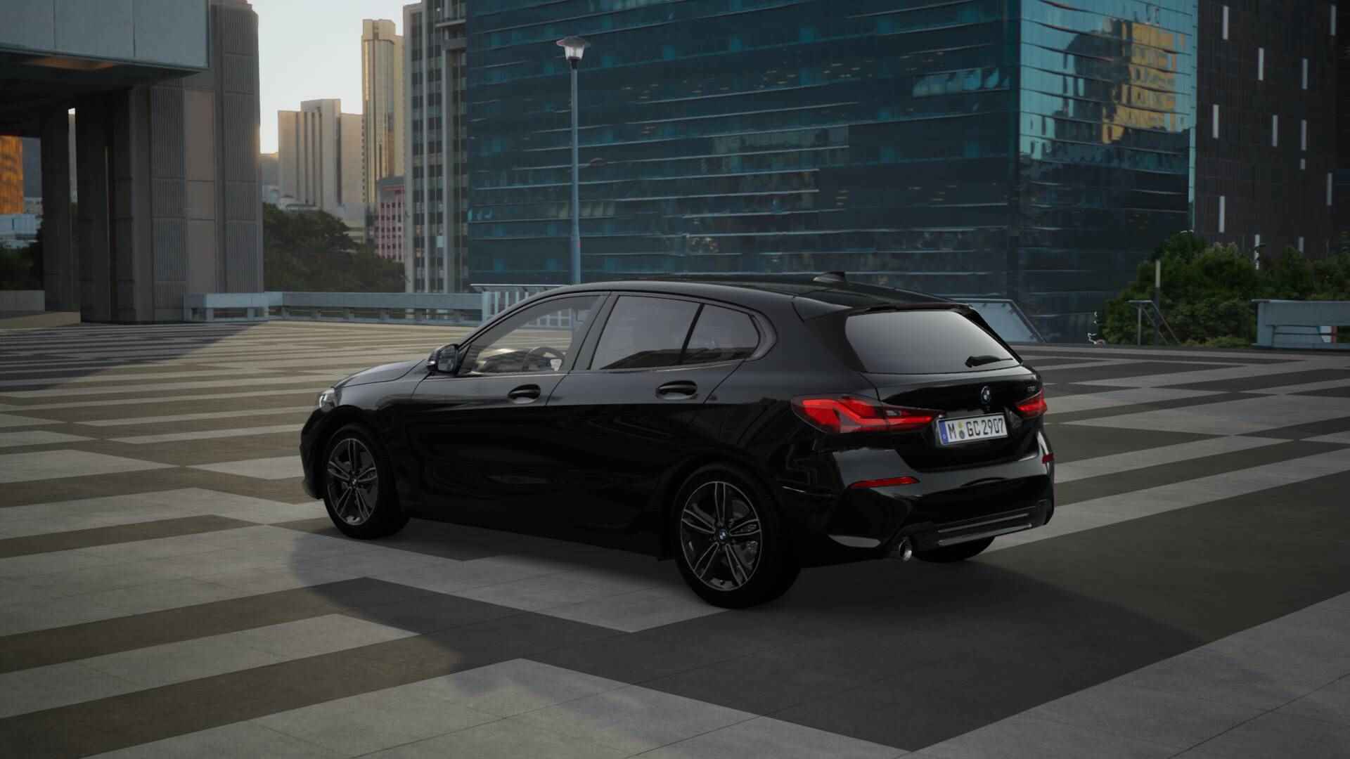 BMW 1-serie 118i High Executive Sport Line Automaat / Panoramadak / Sportstoelen / LED / Live Cockpit Professional / Parking Assistant / Stoelverwarming - 3/11