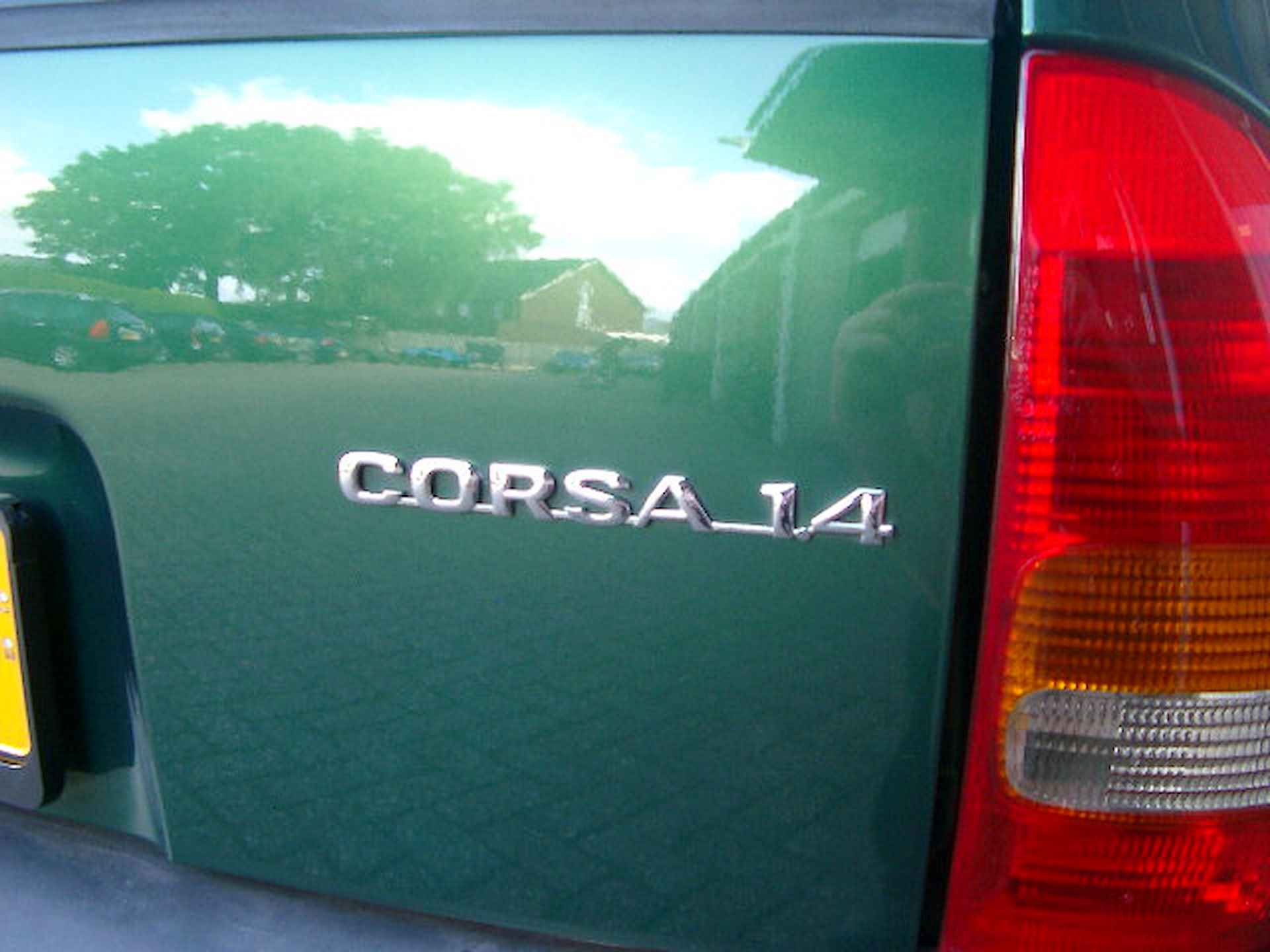 Opel Corsa 1.4i CDX nieuwe distributieriem en gereviseerde cil.kop NL auto met NAP, elektrische ramen, centr.vergrendeling, 5 drs - 15/22