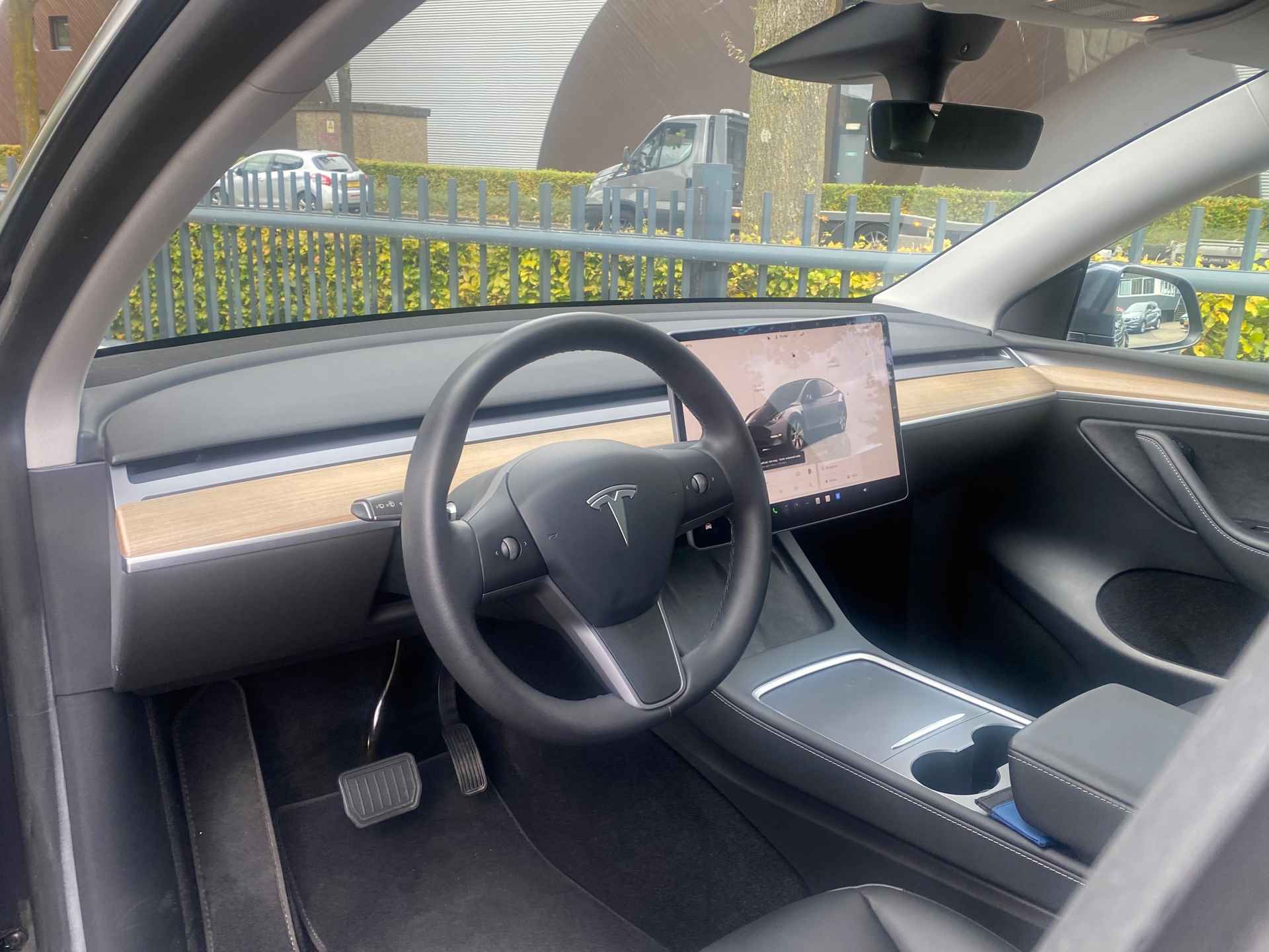 Tesla Model Y Long Range AWD 75 kWh | AUTOPILOT | LEDER | TESLA GARANTIE T/M 2-2026 - 16/29