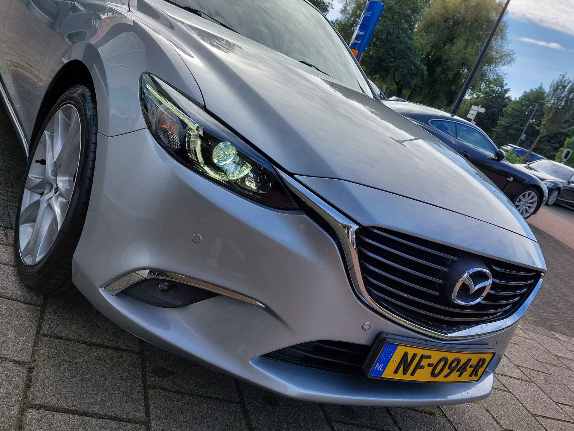 Mazda 6 Sportbreak 2.0 SkyActiv-G 165pk Skylease GT Limited | Navi | BOSE Sound | Schuifdak | Leder+Verwarmd+Elek.Verstel | Keyless Entry | Pdc V+A+Camera | Dodehoek+Rijstrooksensor | 19''lm | Trekhaak - 45/50