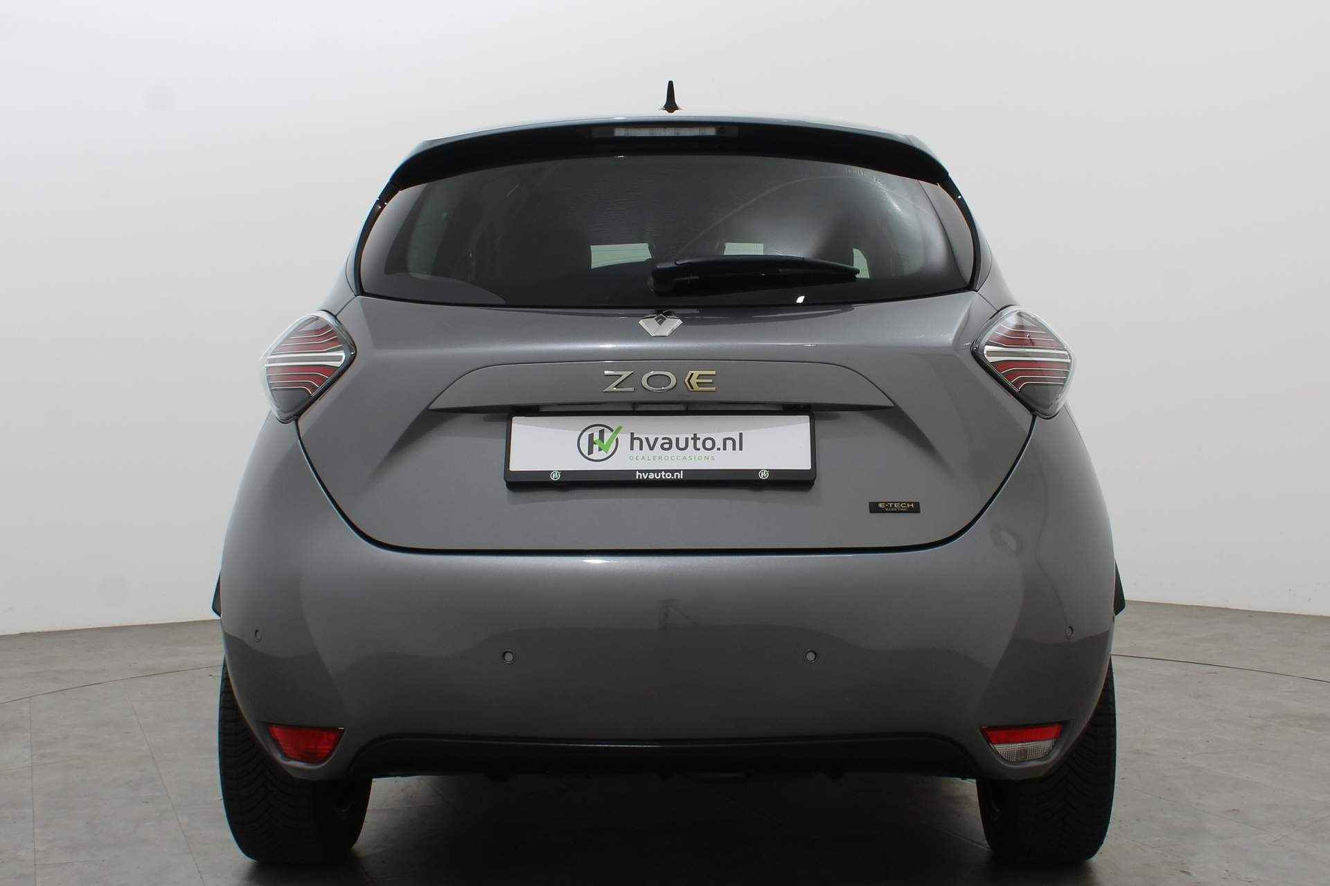 Renault ZOE R135 ICONIC EV50 ACCUKOOP CCS | Navi | Half leer | Winterpakket - 21/38