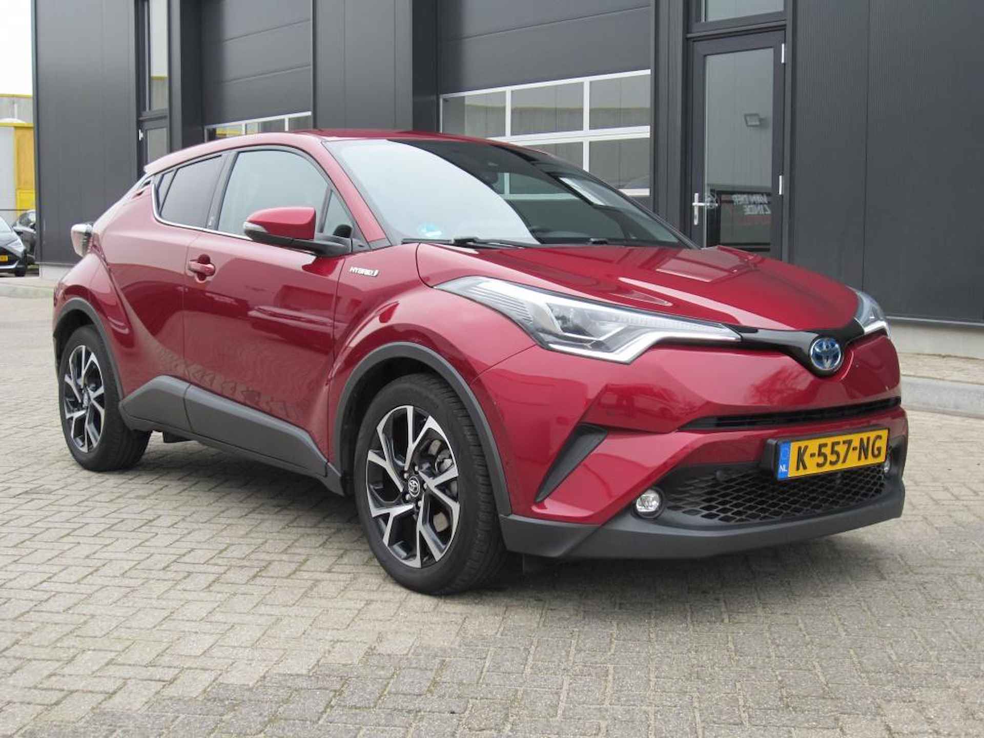 Toyota C-HR 1.8 Hybrid Style Navi Stoel/Stuurverwarming PDC Camera - 29/29