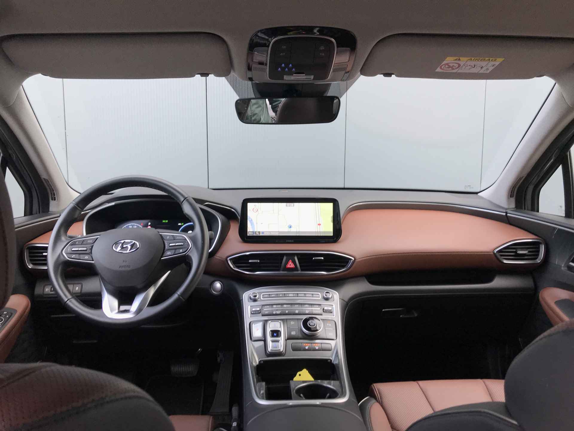 Hyundai Santa Fe 230pk HEV 7-Zits Comfort Smart Automaat | Leder | Climate | Keyless | Camera | Winterpakket | Parkeer Assistent | Elektrische St - 19/29
