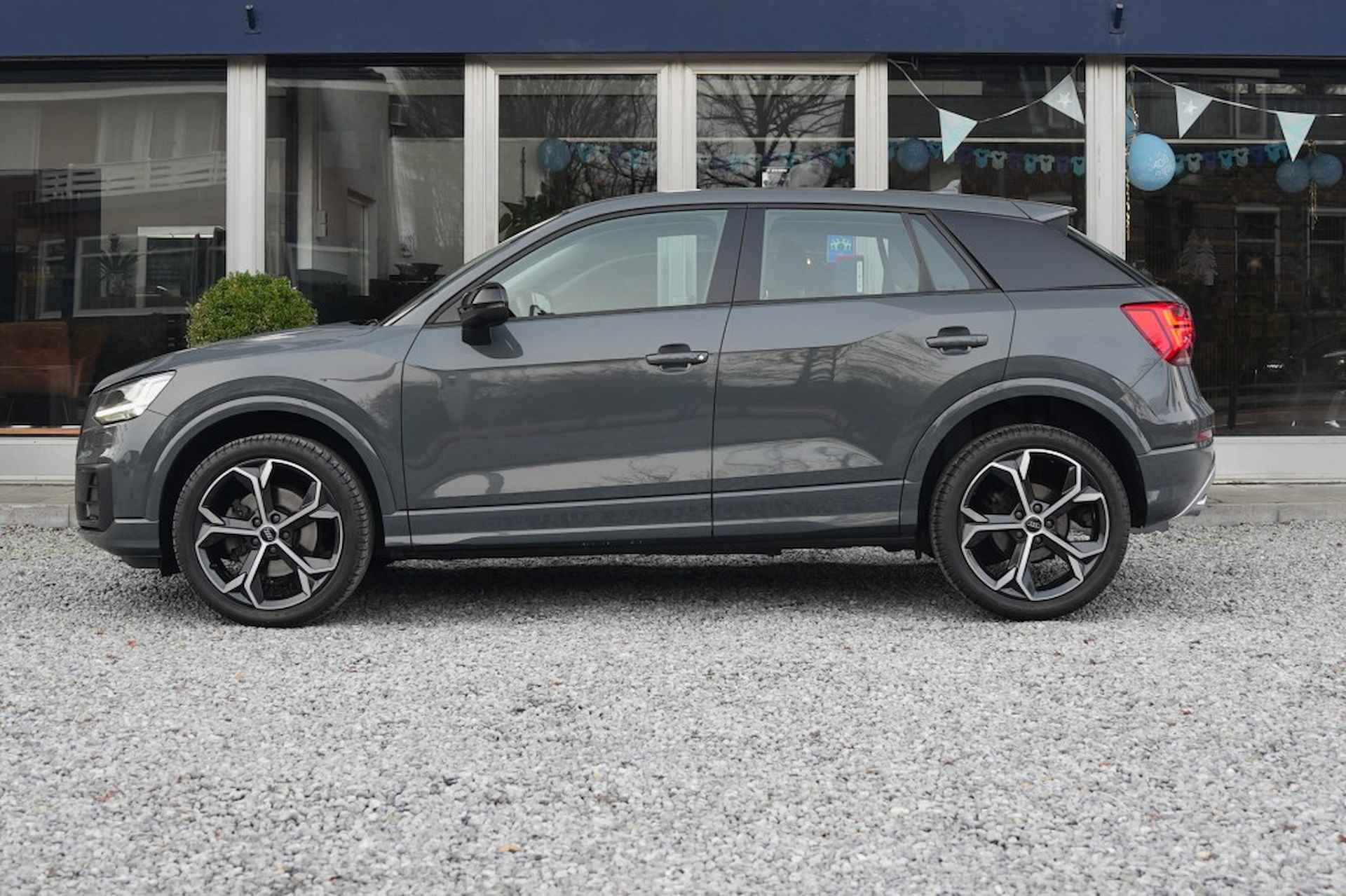 AUDI Q2 1.0 TFSI DESIGN PL+ - 8/41