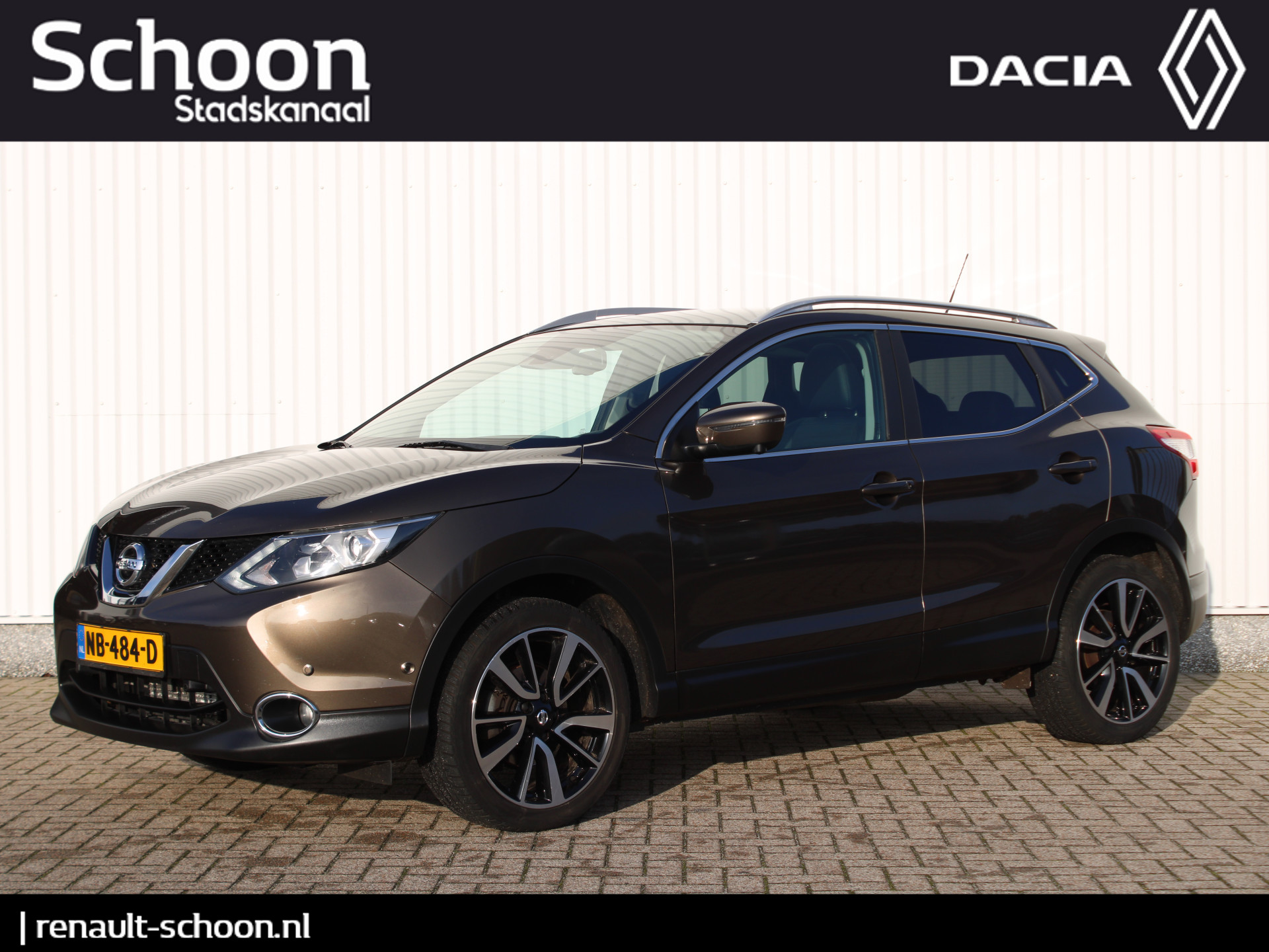 Nissan QASHQAI 1.6 dCi Tekna | 360 CAMERA | LEDER | STOELVERWARMING | PANORAMADAK | NAVIGATIE